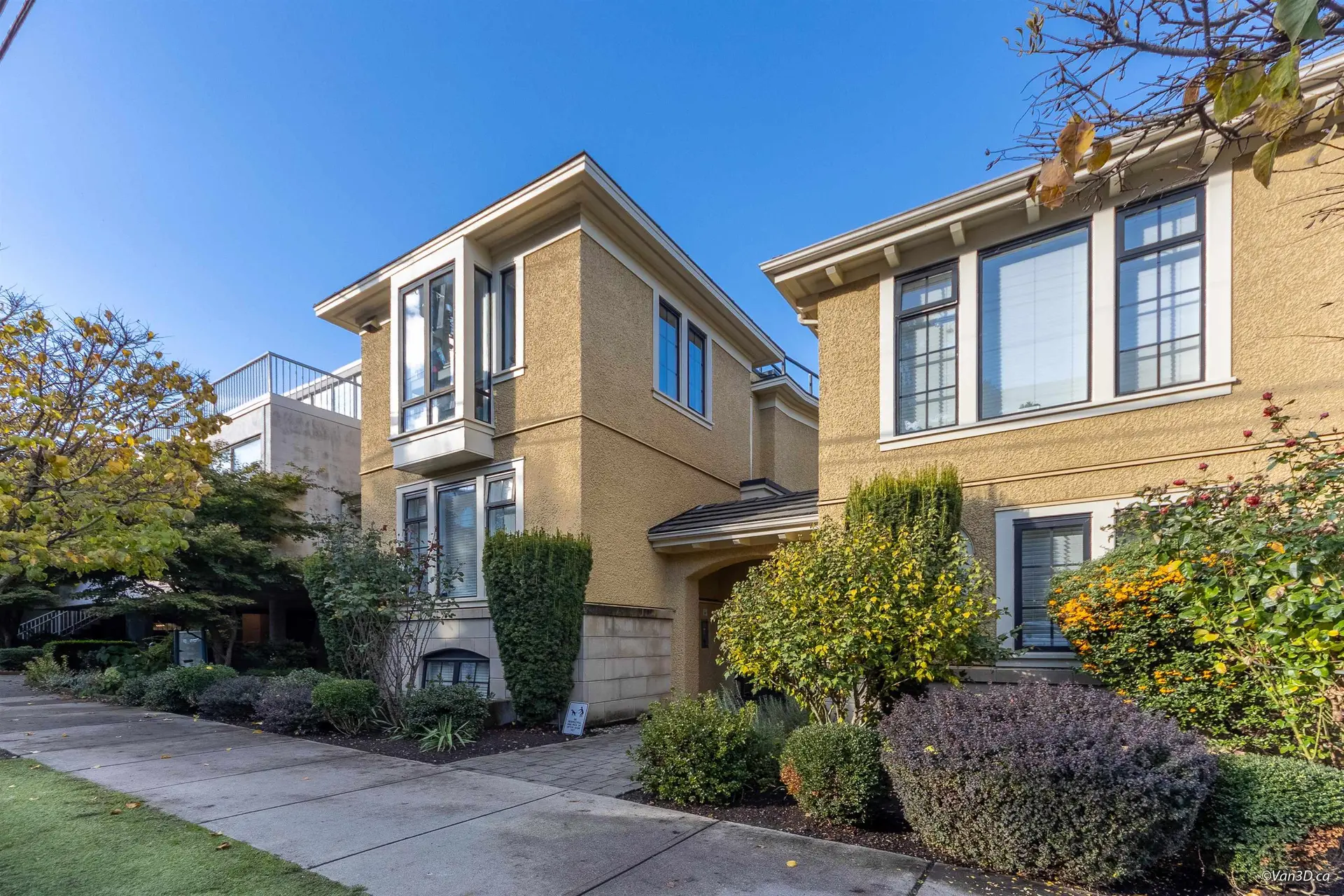Property at 1017 W 8th Avenue, Vancouver, BC