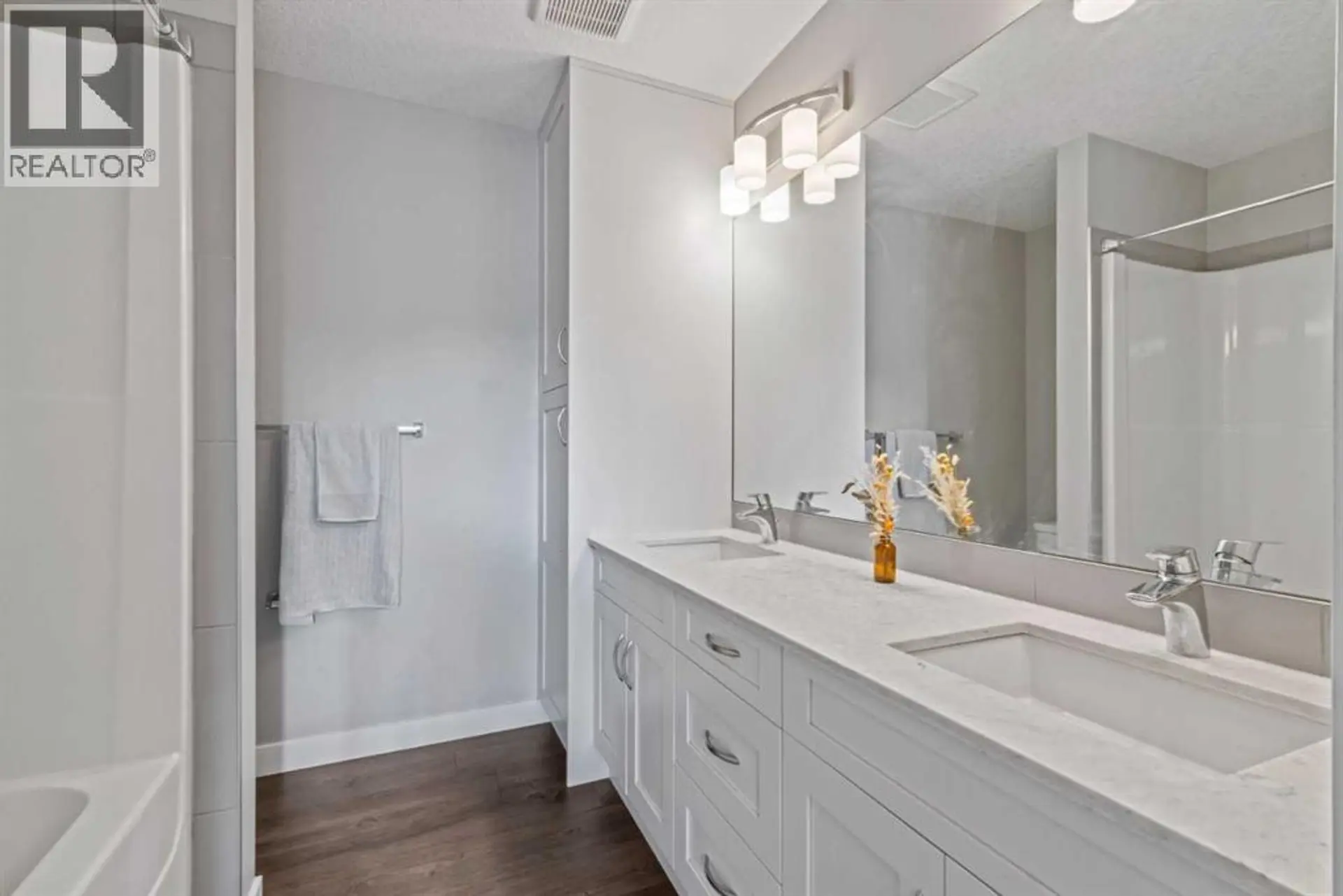 #404 10 Walgrove Walk SE - Image 11