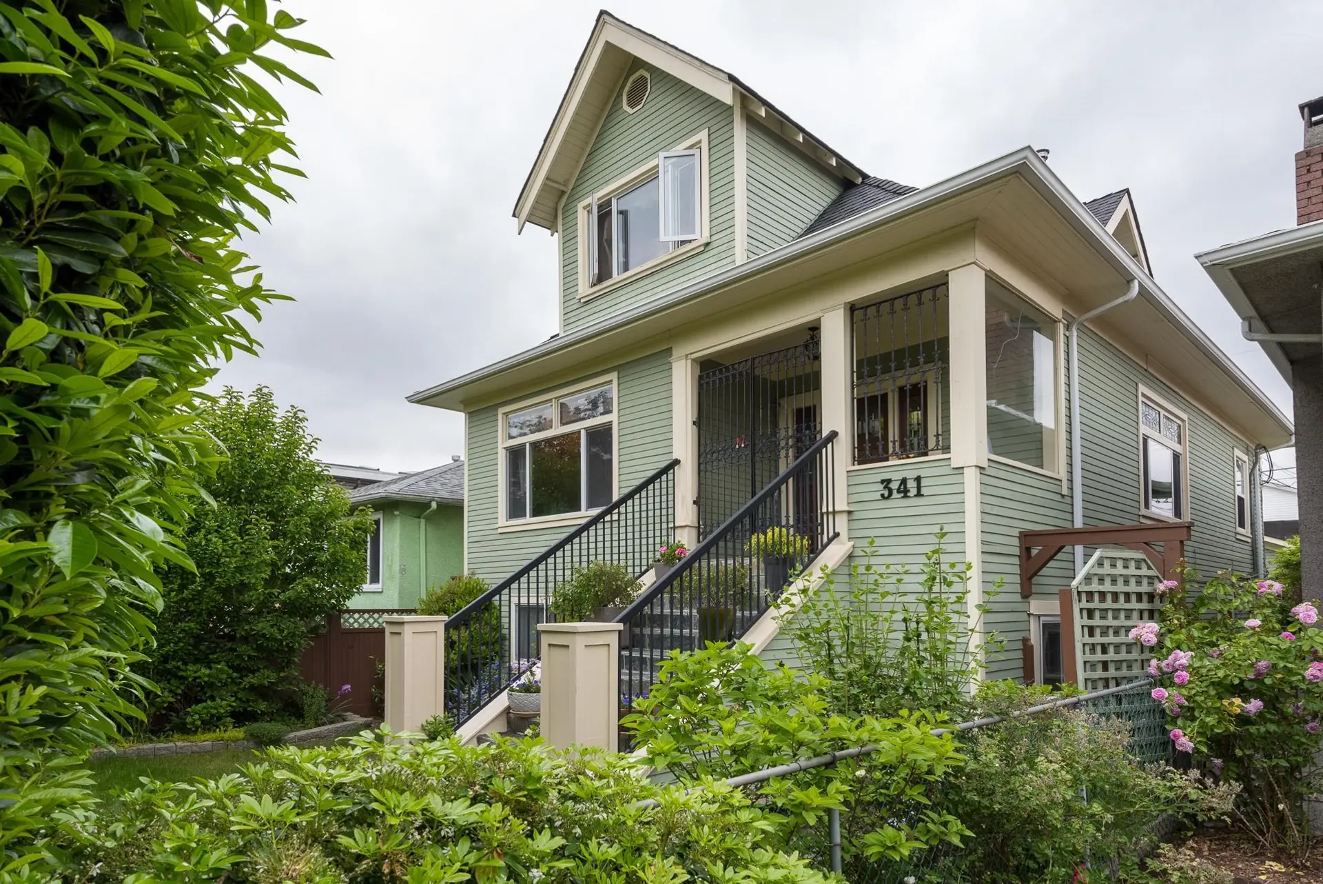 Property at 341 E 58th Avenue, Vancouver, BC