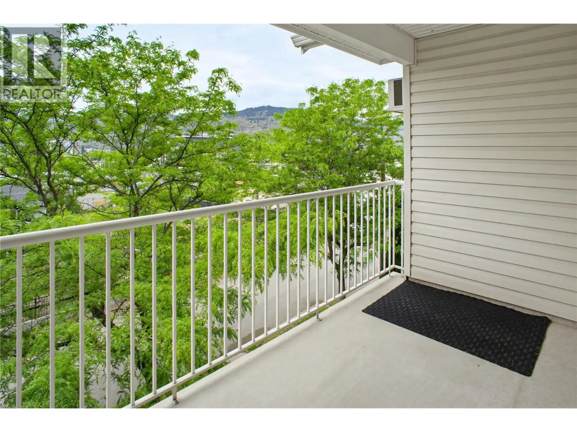 #409 120 VERNON Avenue - Image 13