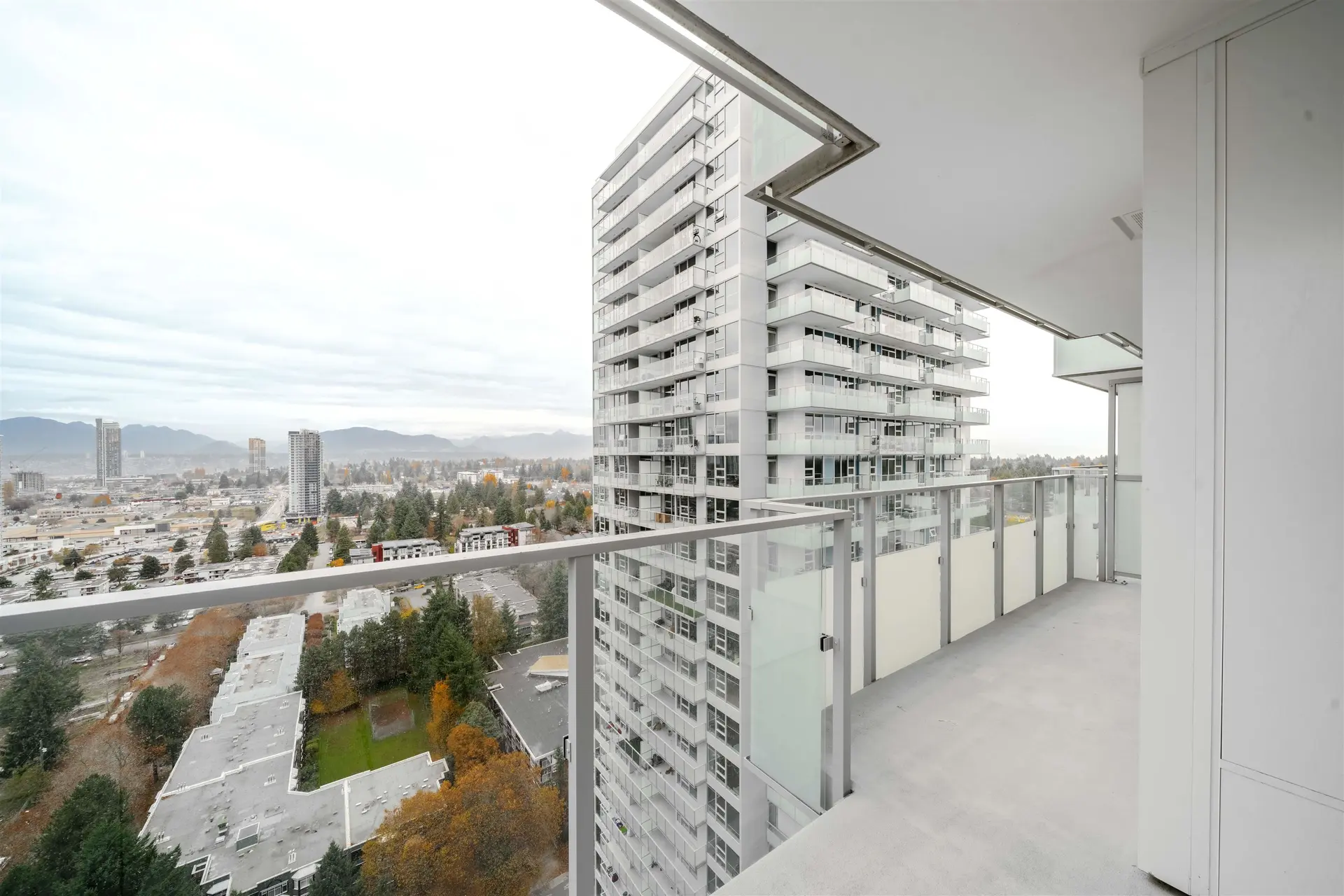 Property at #2709 13768 100 Avenue, Surrey, BC