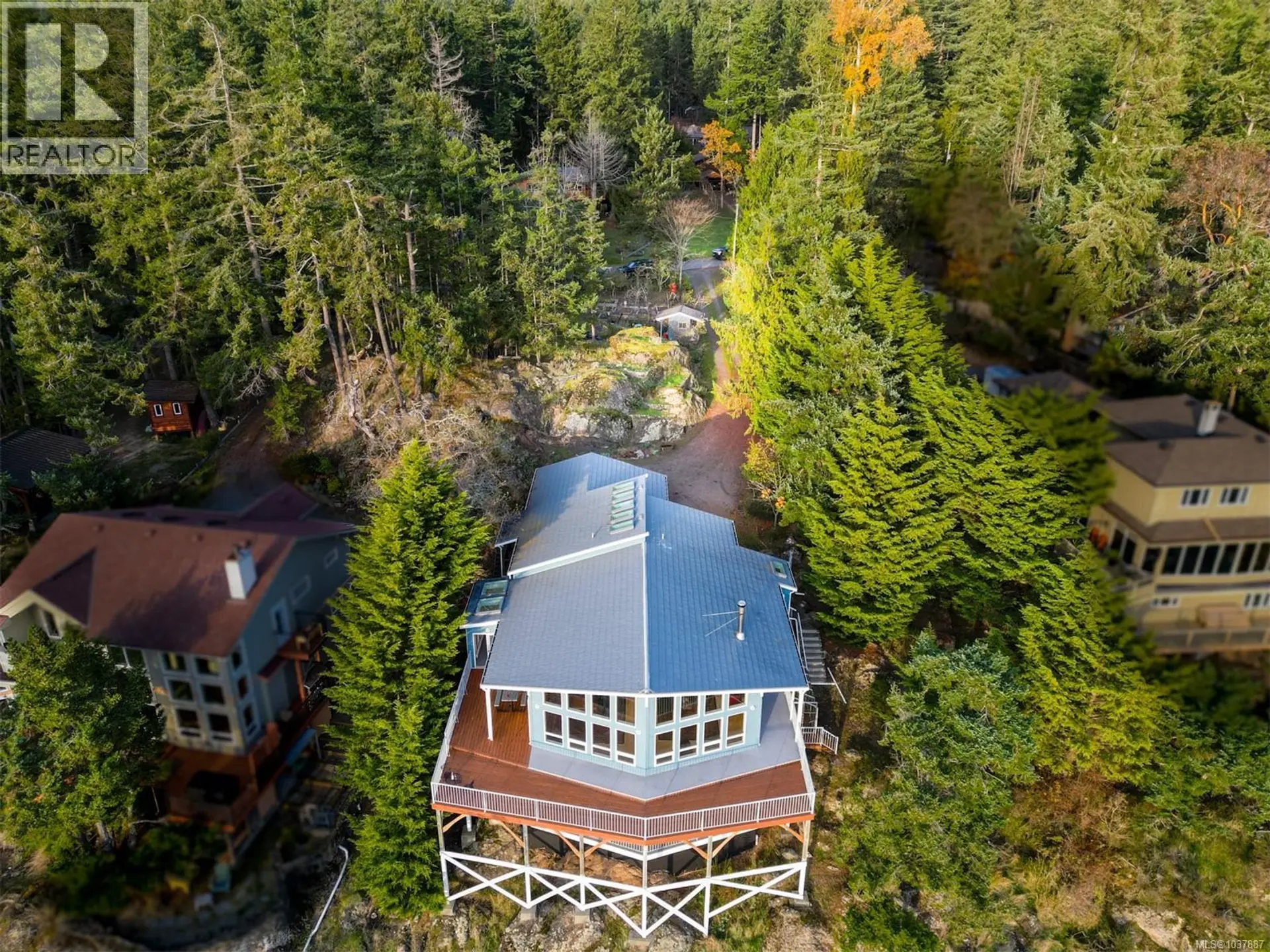 Property at 37189 Schooner Way, Pender Island, BC