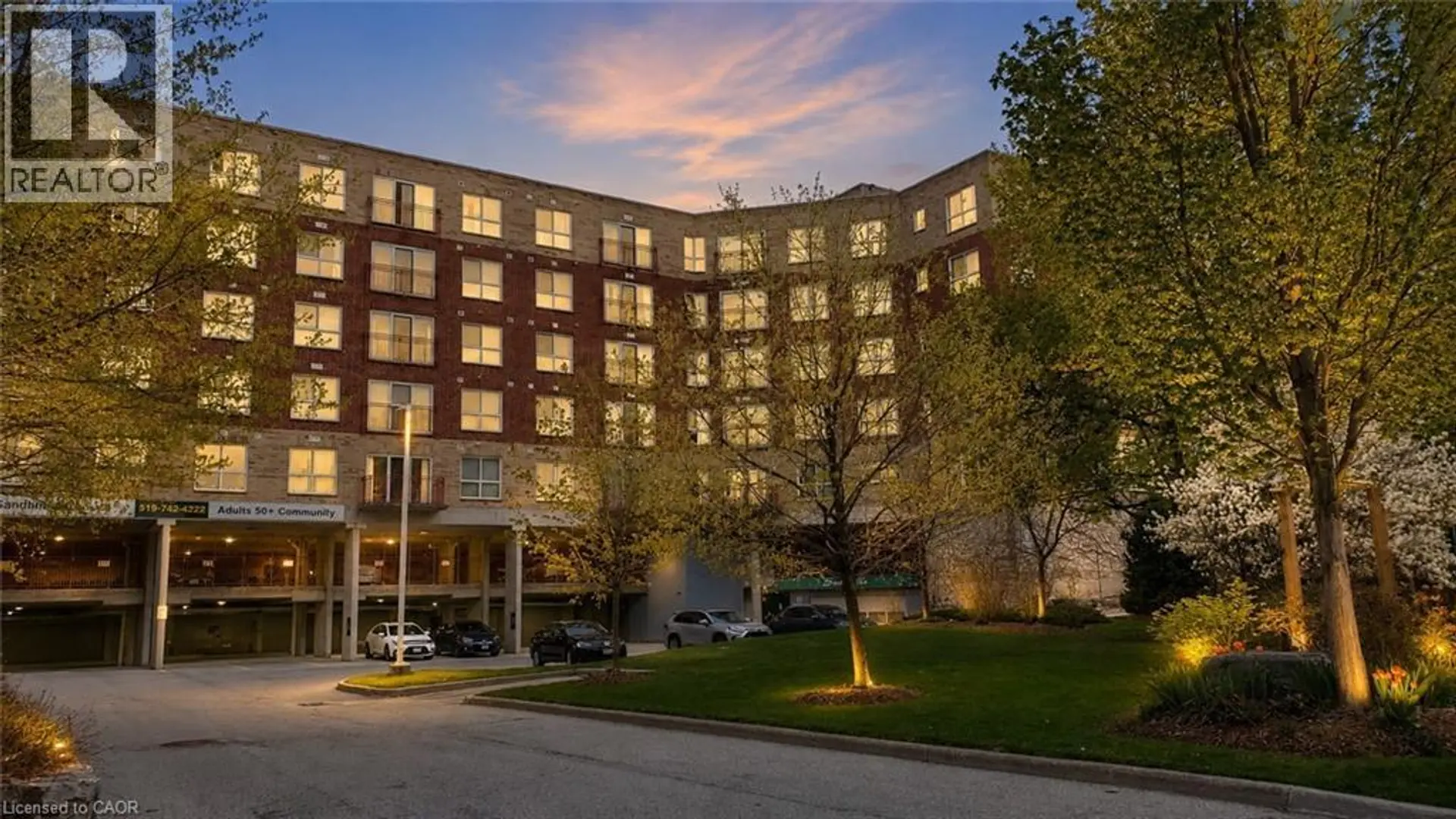 #404 20 ST. GEORGE Street - Image 1