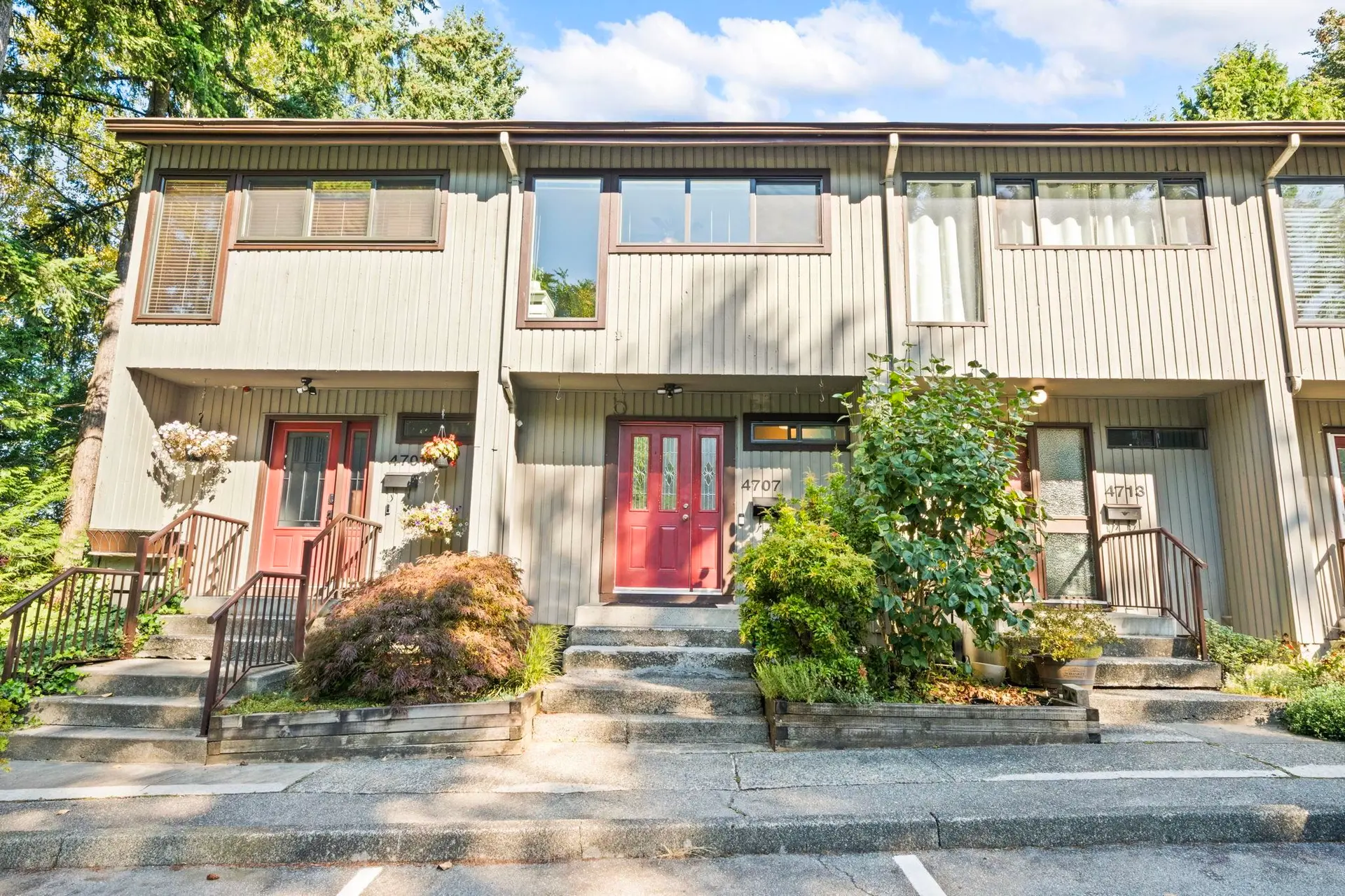 Property at 4707 Cedarglen Place, Burnaby, BC