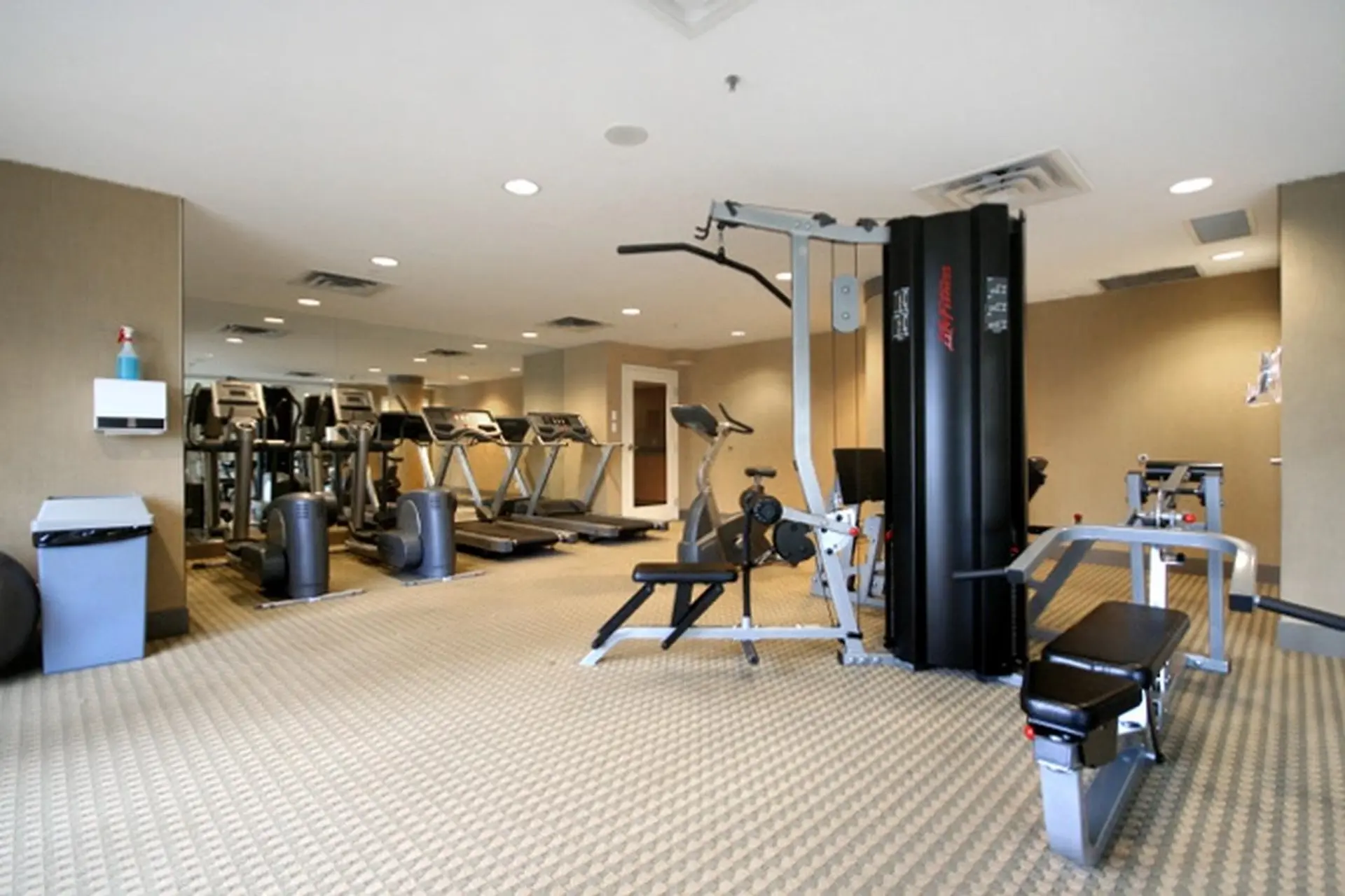 #801 2138 Madison Avenue - Image 15
