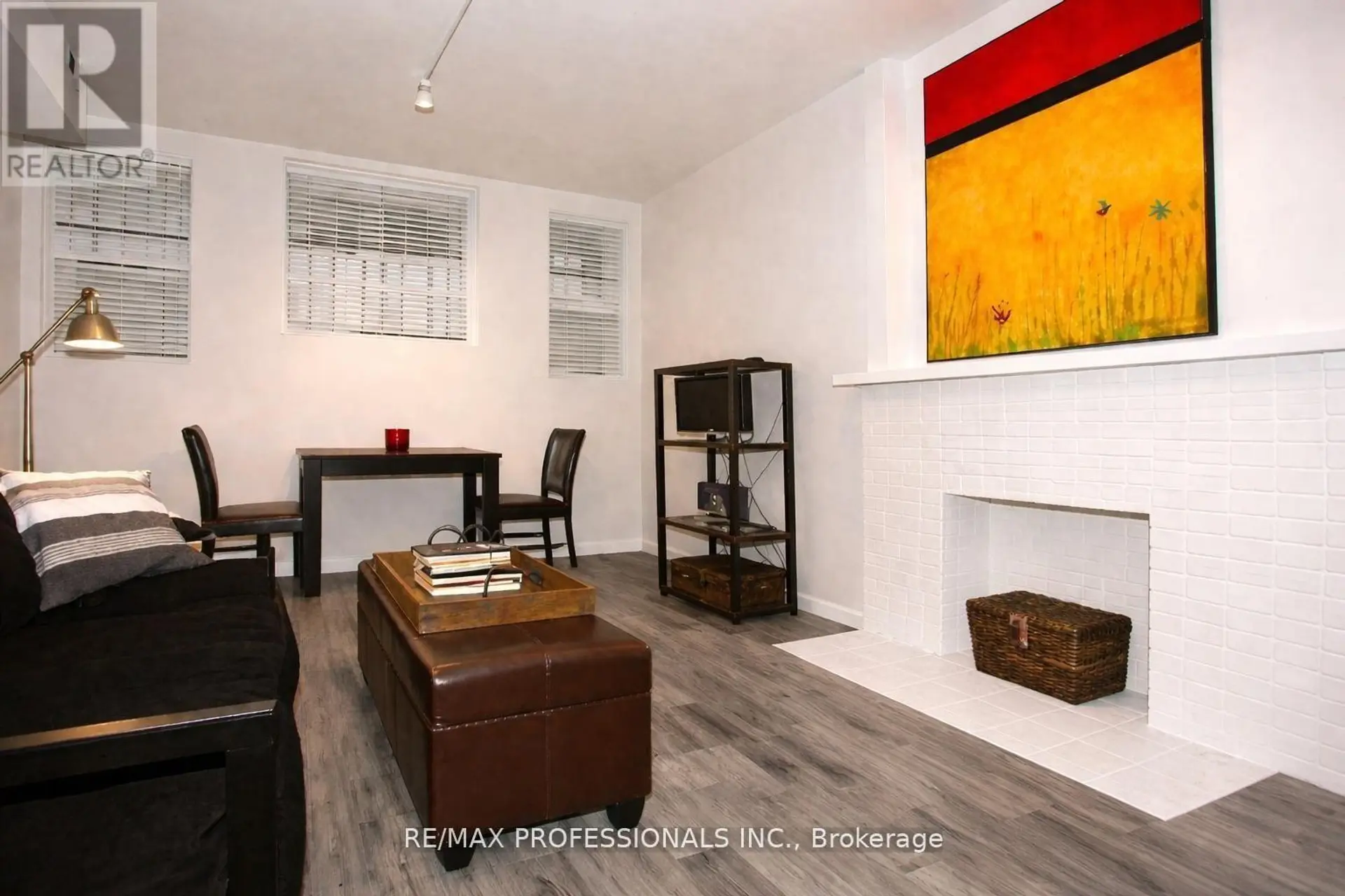 #105 412 JARVIS STREET - Image 5