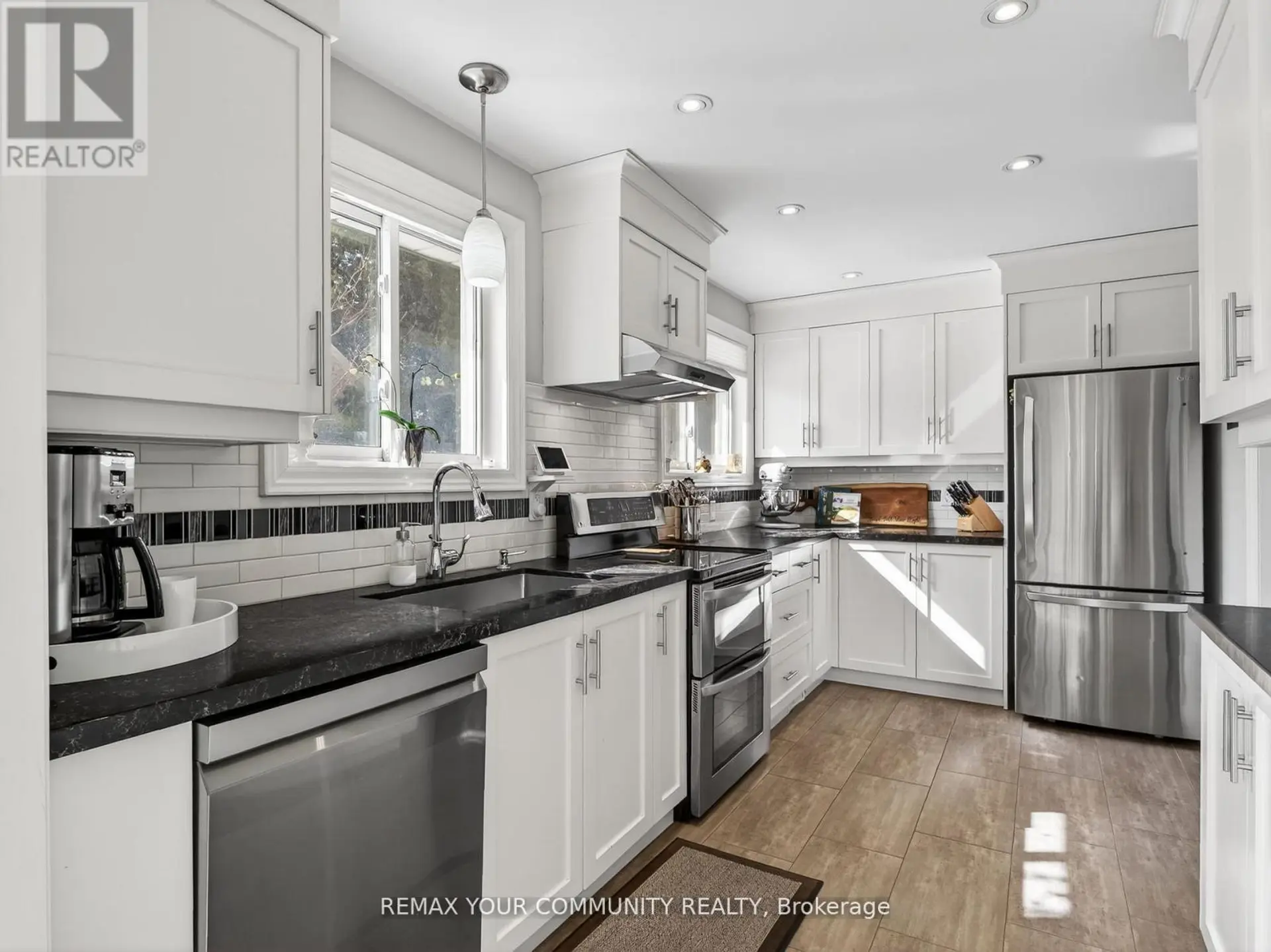 107 ORCHARD HEIGHTS - Image 7