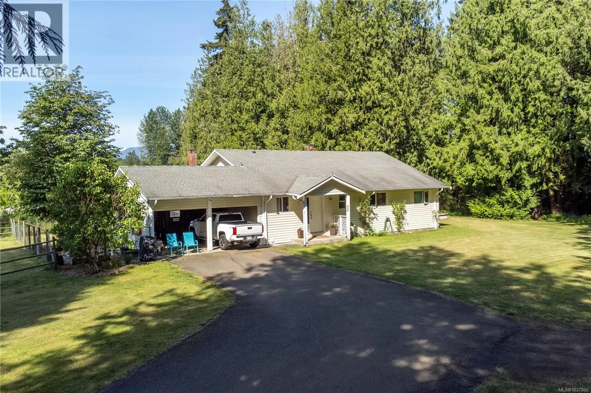 Property at 2881 Lanyon Rd, Courtenay, BC