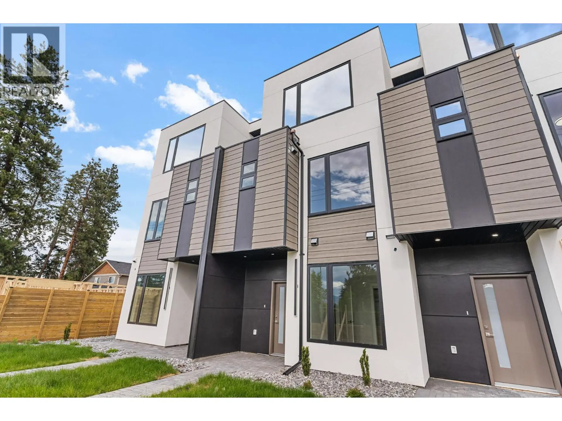 Property at 4565 Gordon Drive, Kelowna, BC