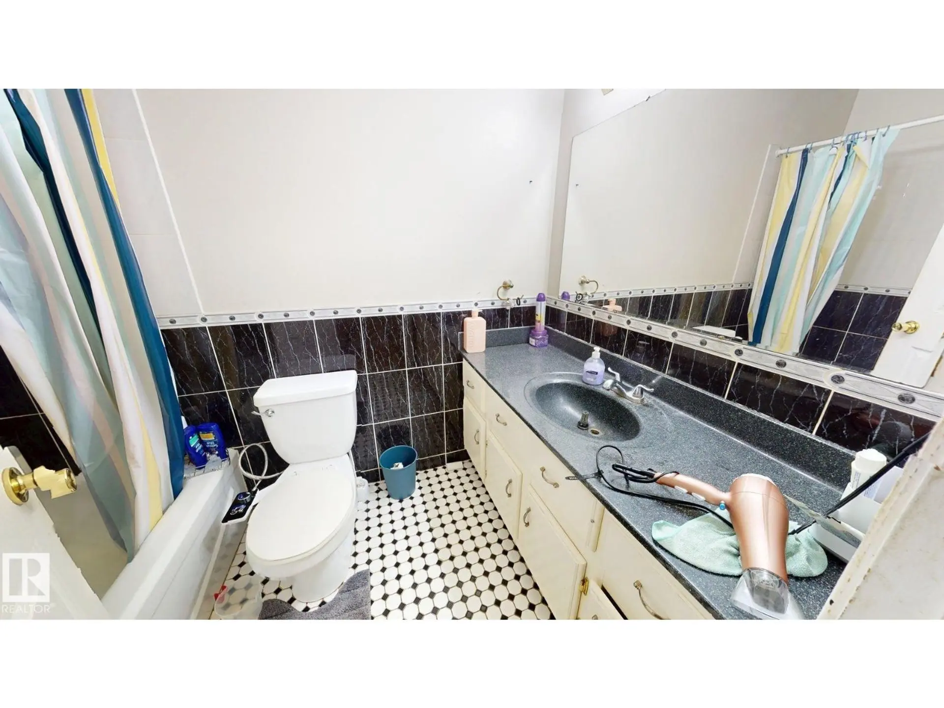 #402 2624 milwwods RD NW NW - Image 12
