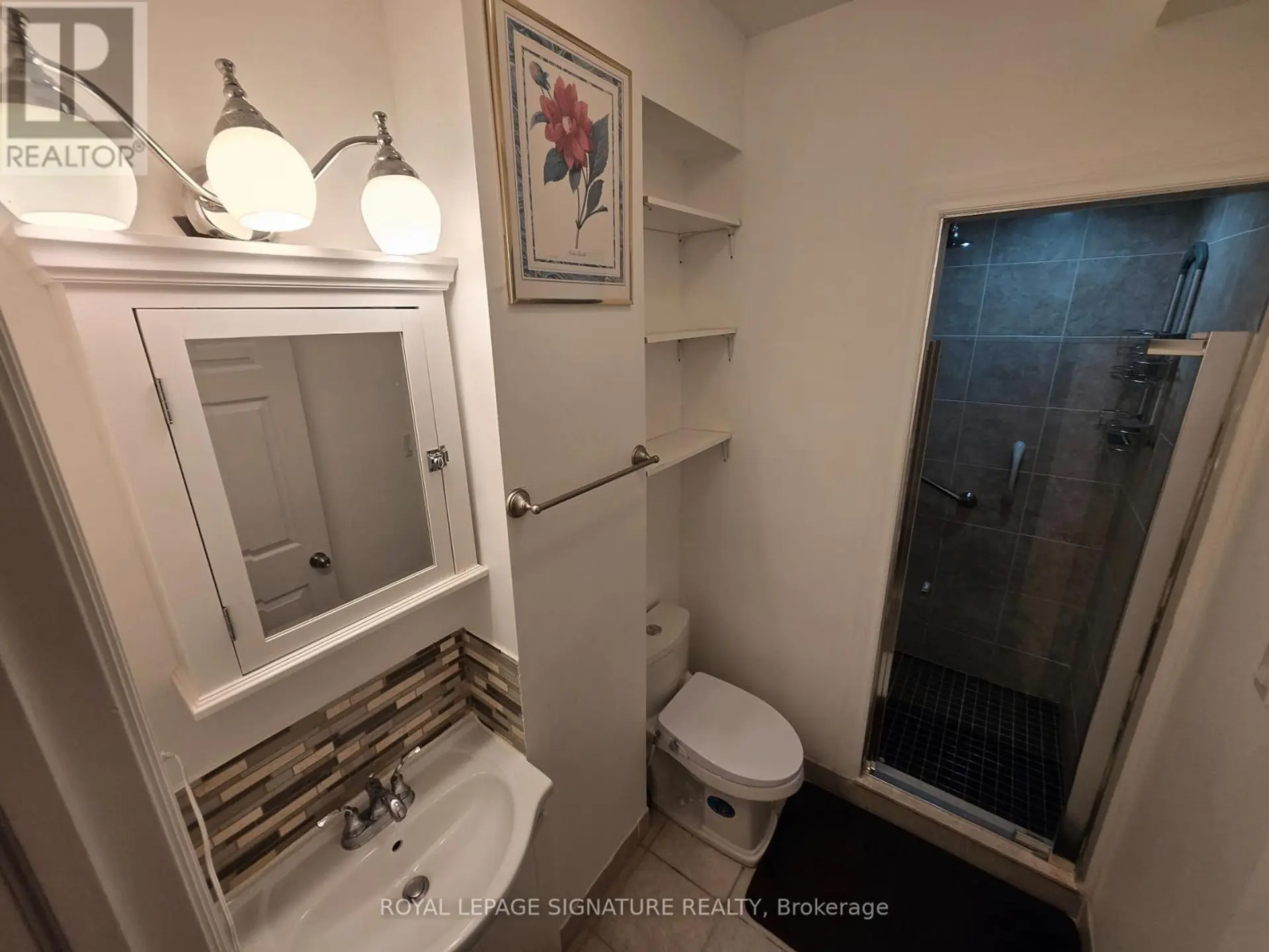 601 CONACHER DRIVE - Image 12