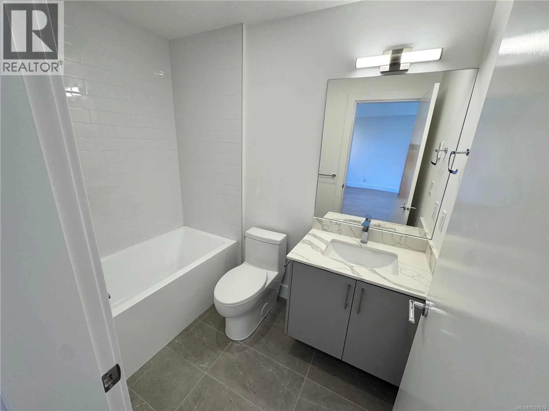 #403 258 Helmcken Rd - Image 10