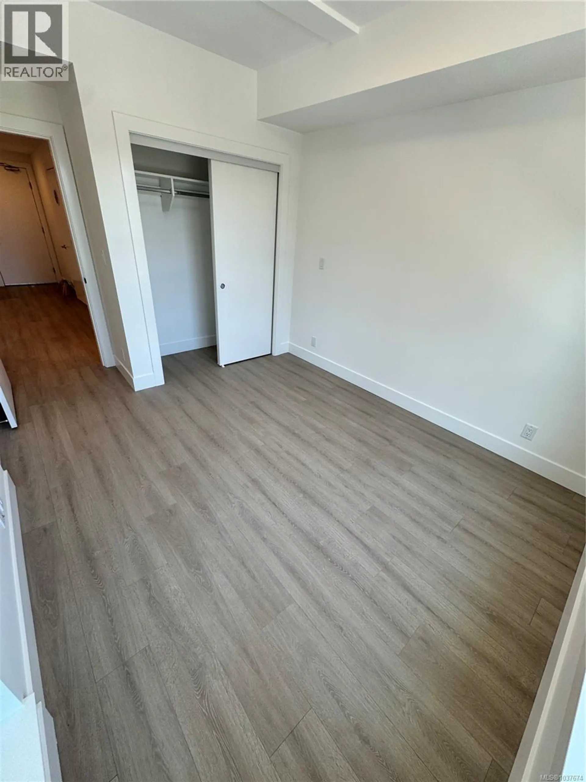 #403 258 Helmcken Rd - Image 12