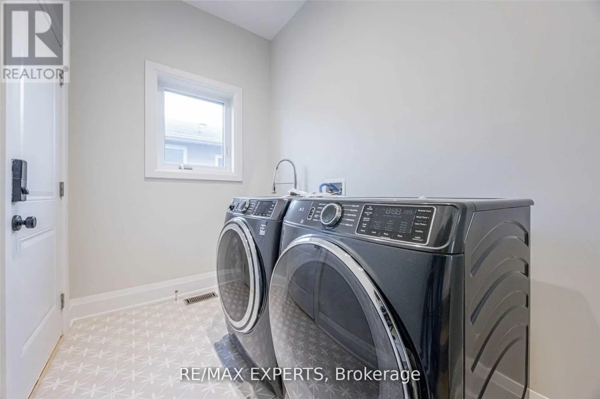 55 MUIR AVENUE - Image 13