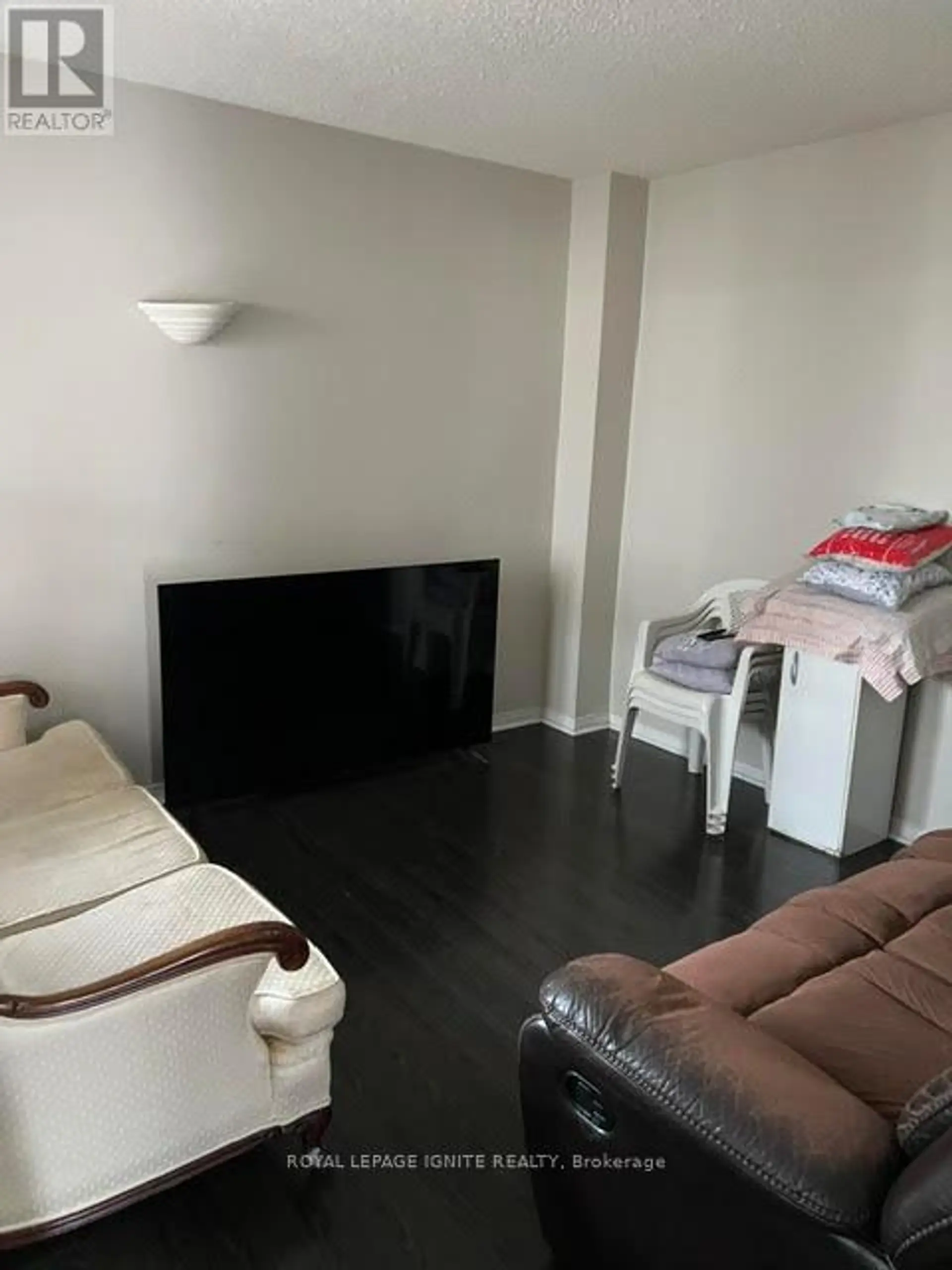 62 WOODSIDE COURT - Image 4