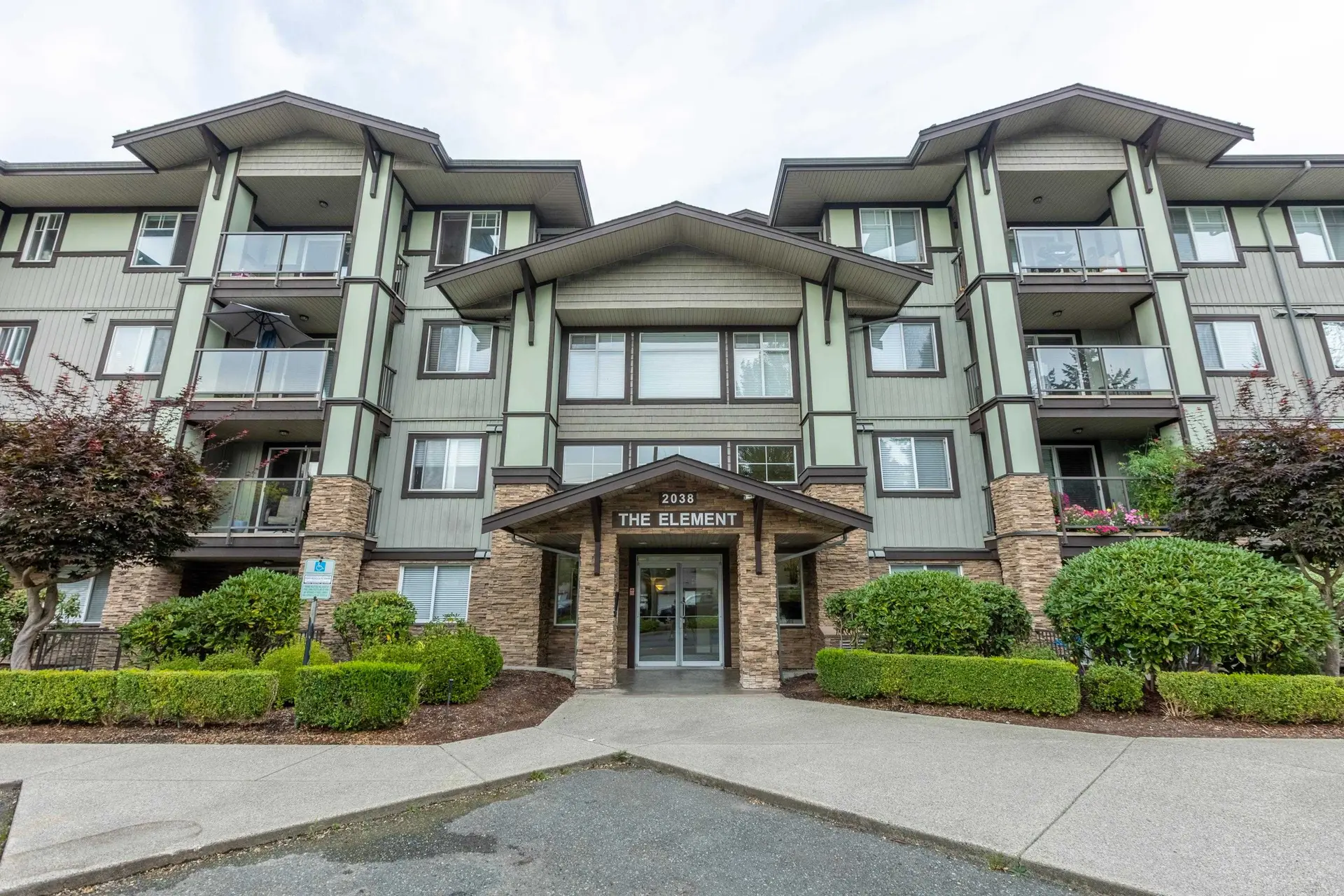Property at #410 2038 Sandalwood Crescent, Abbotsford, BC