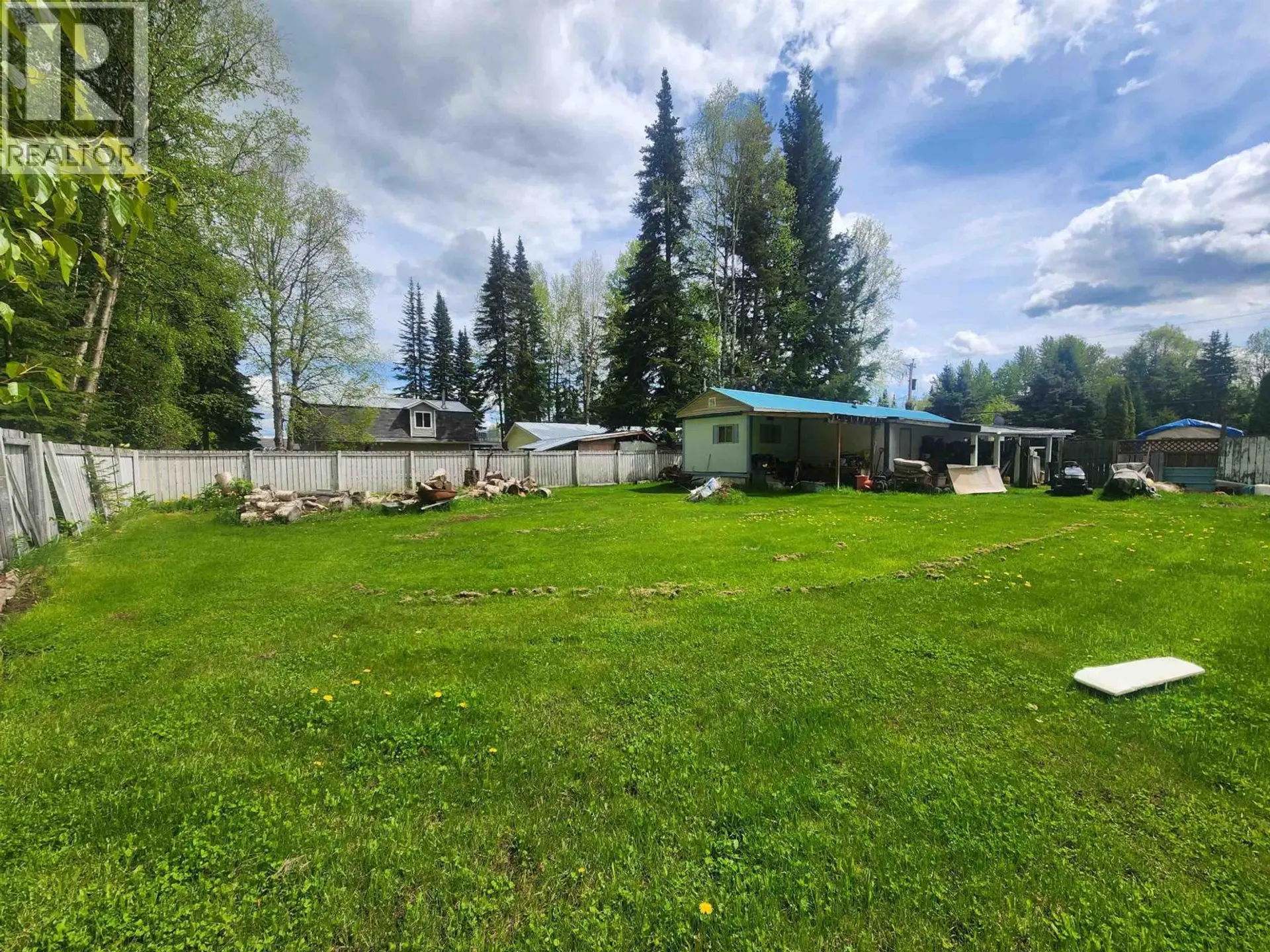 3906 KNIGHT CRESCENT - Image 6