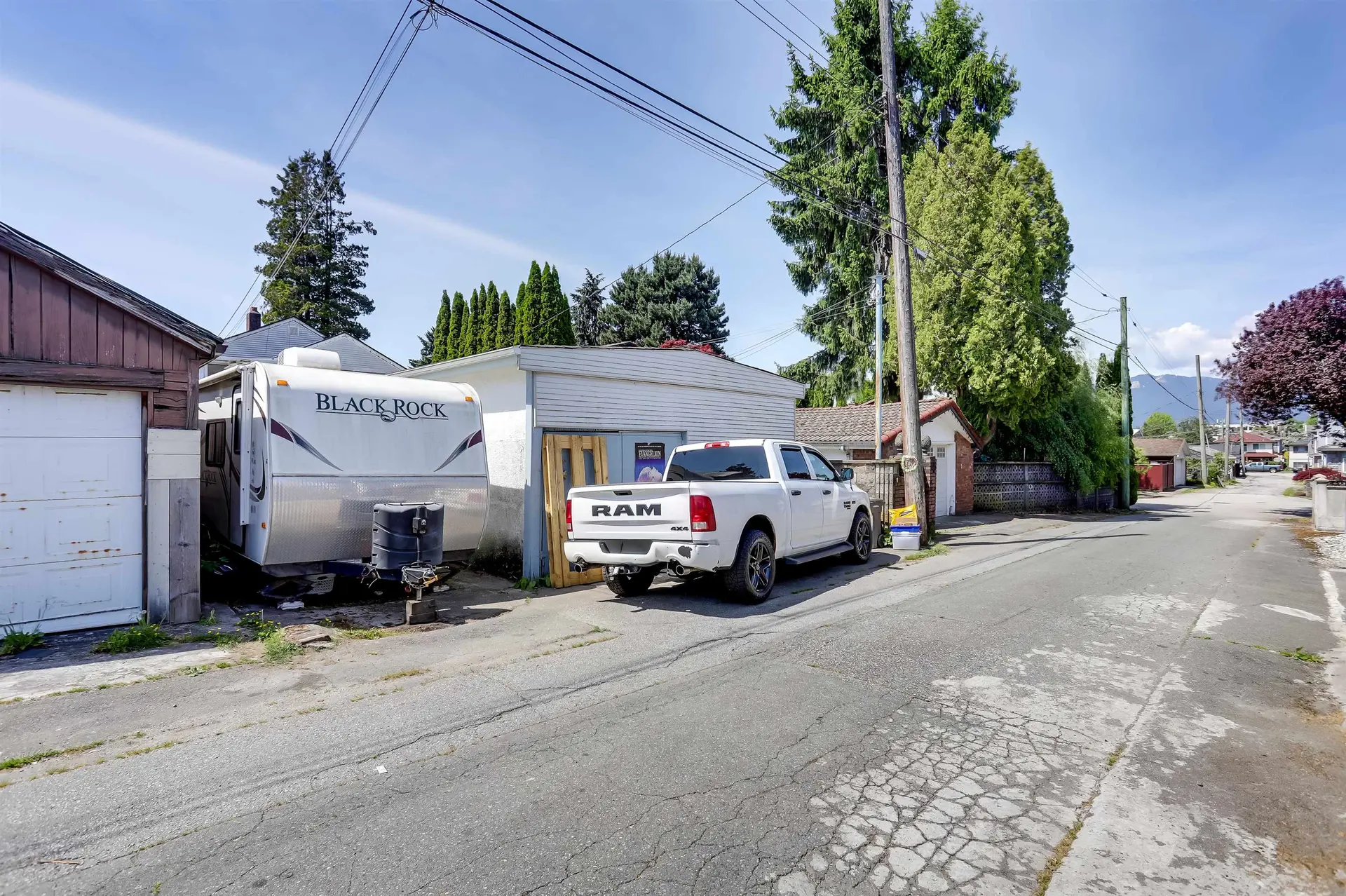 936 Nanaimo Street - Image 11
