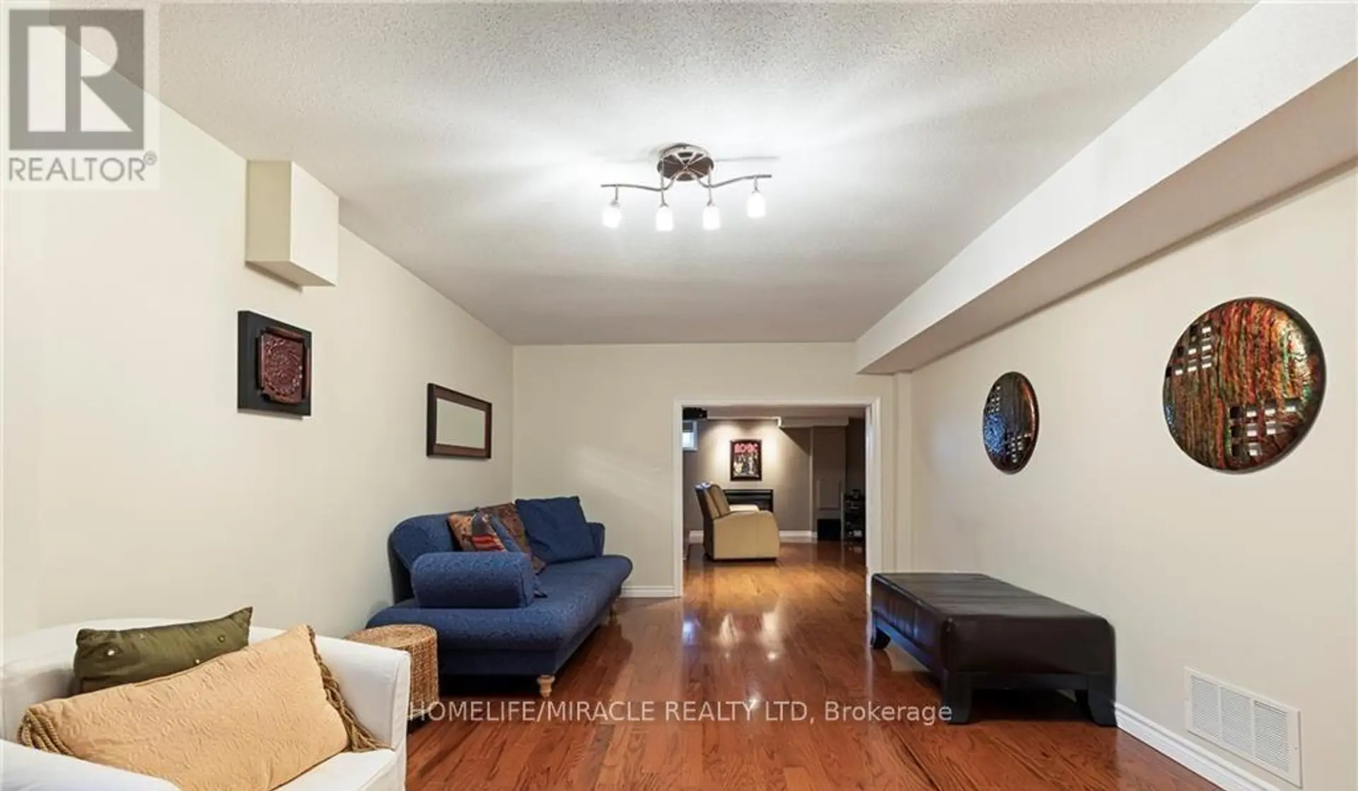 1079 MONA DRIVE - Image 12