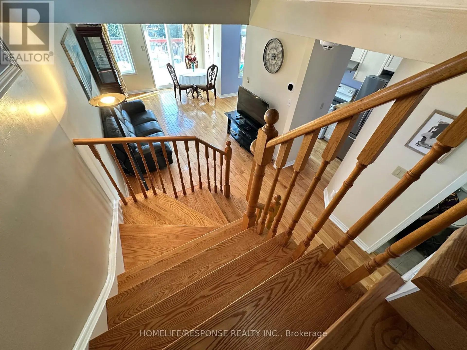 89 RAVENSCLIFFE COURT - Image 6