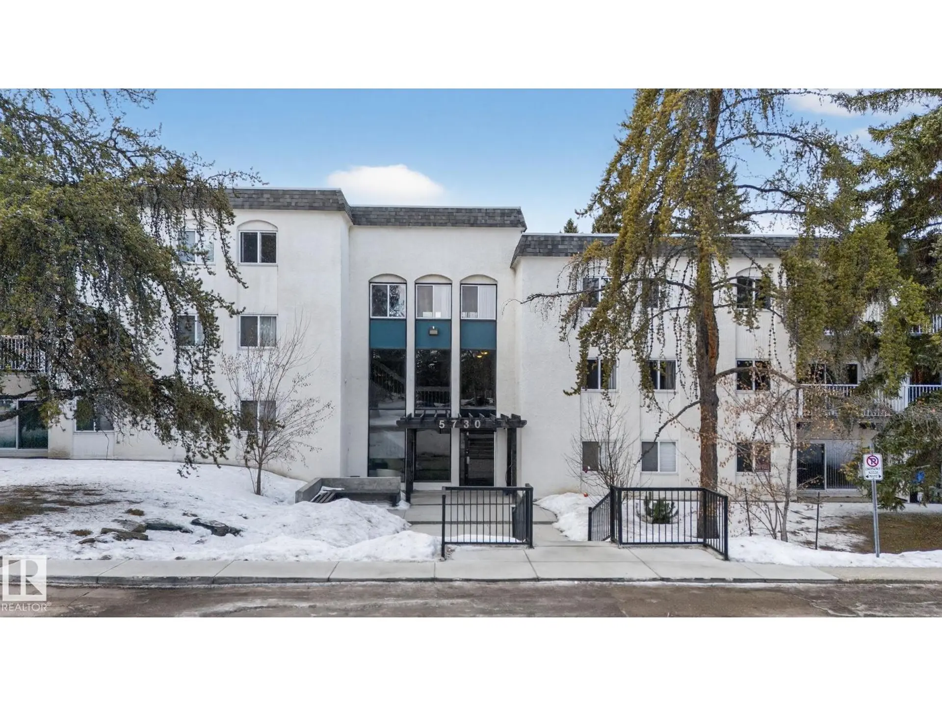 #120 5730 RIVERBEND RD NW - Image 2