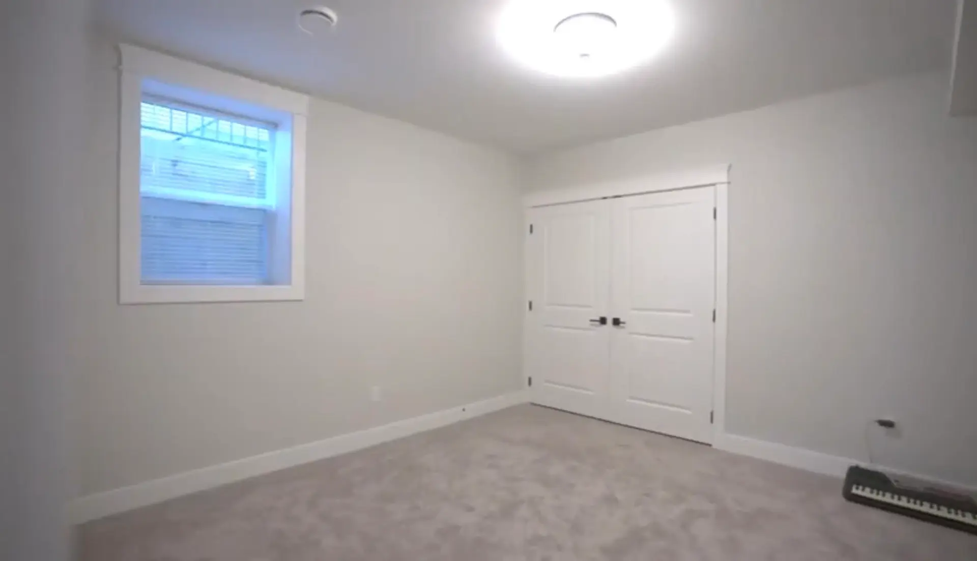 #21 4217 Old Clayburn Road - Image 15