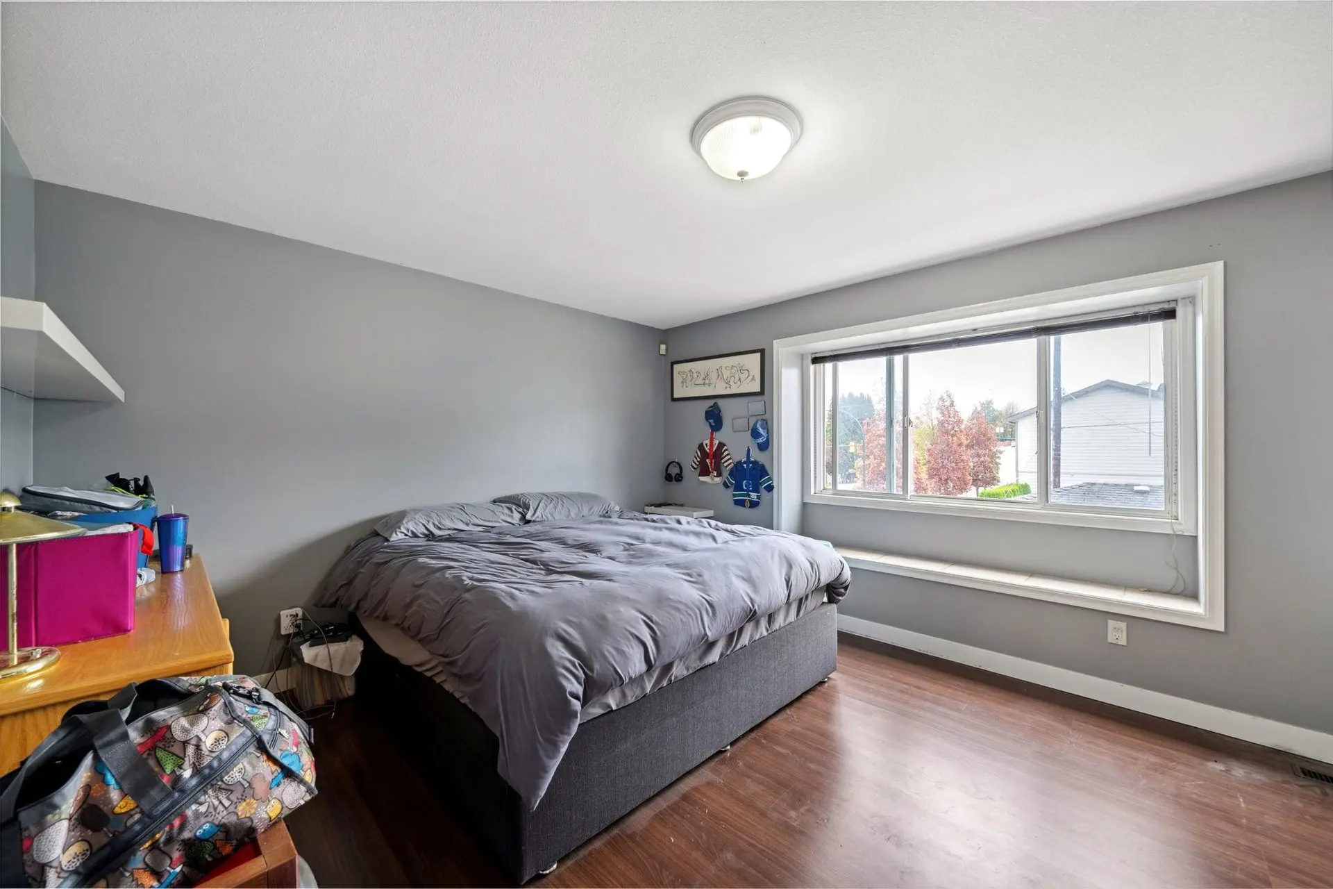 3298 E 2nd Avenue - Image 9