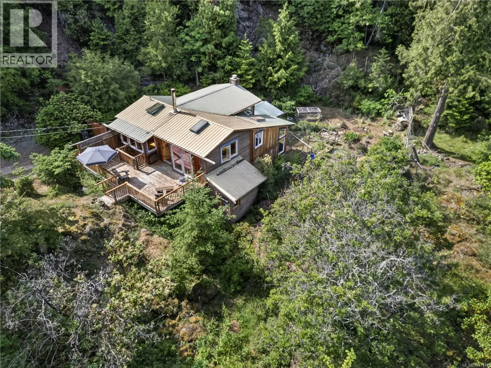 Property at 1252 Isabella Point Rd, Salt Spring, BC