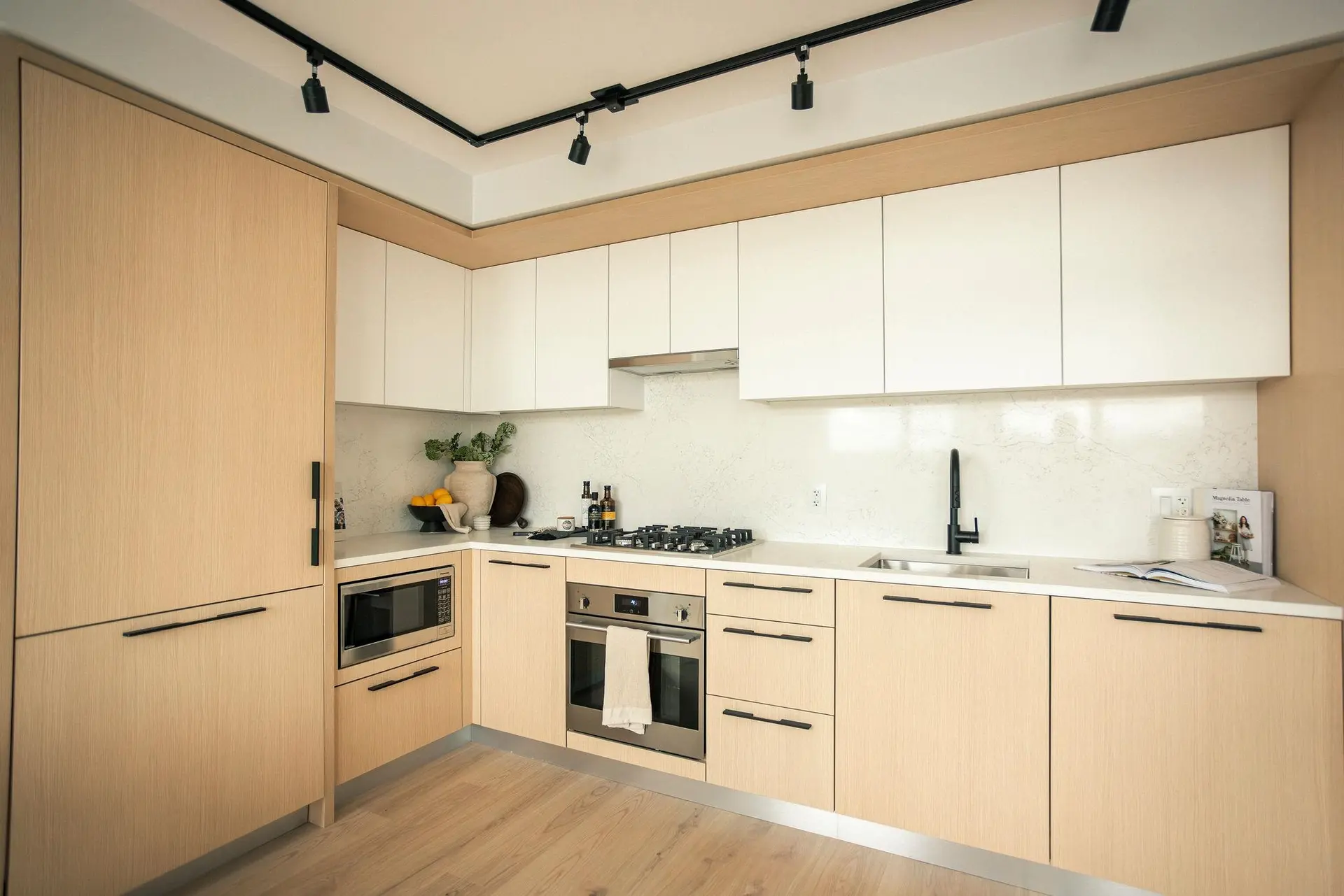 #460 5189 Earles Street - Image 2