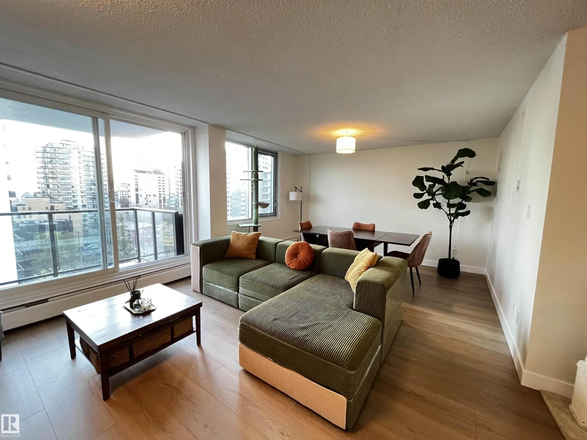 #807 10011 116 ST NW - Image 3