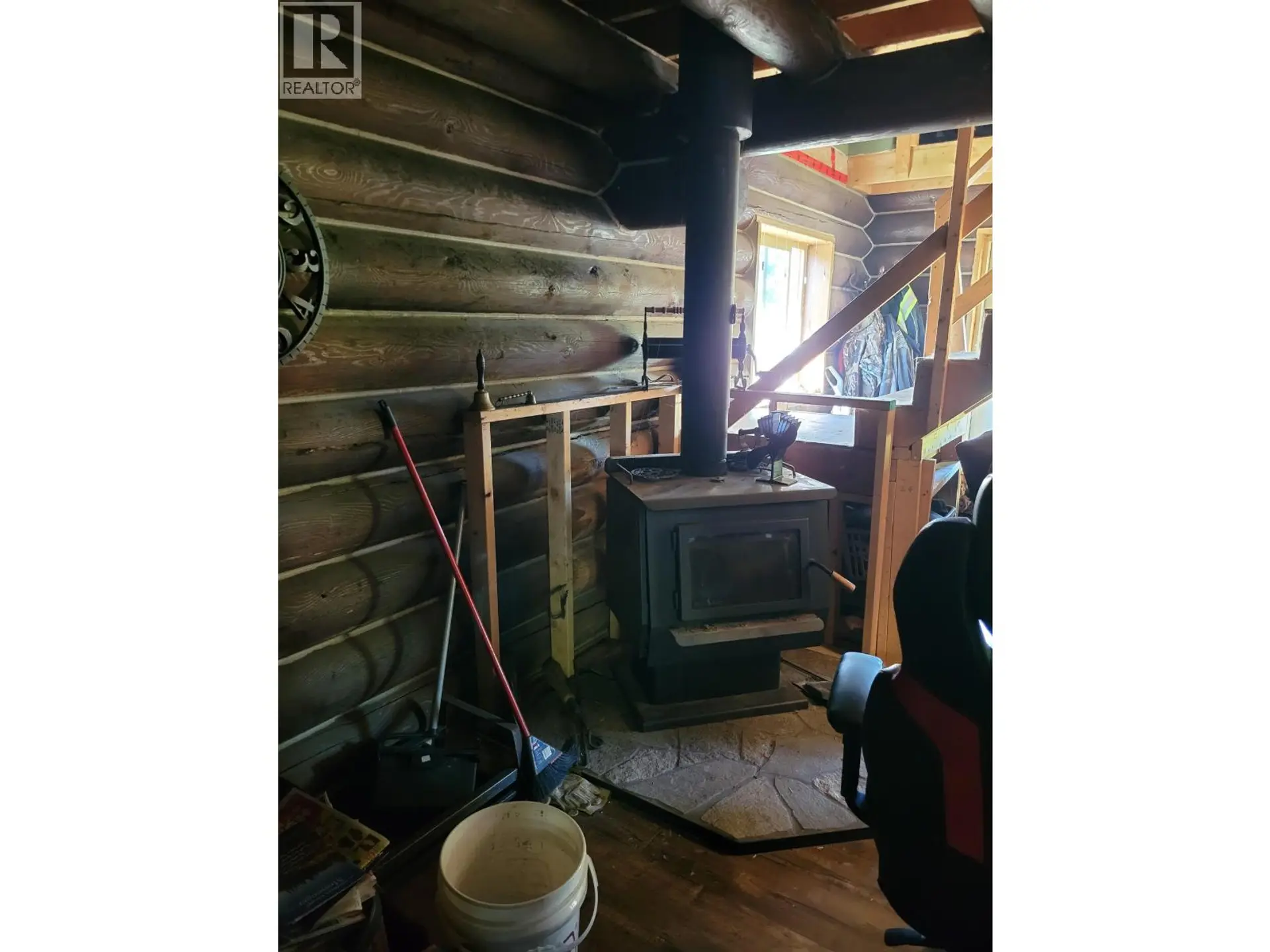 7585 HULATT ROAD - Image 11