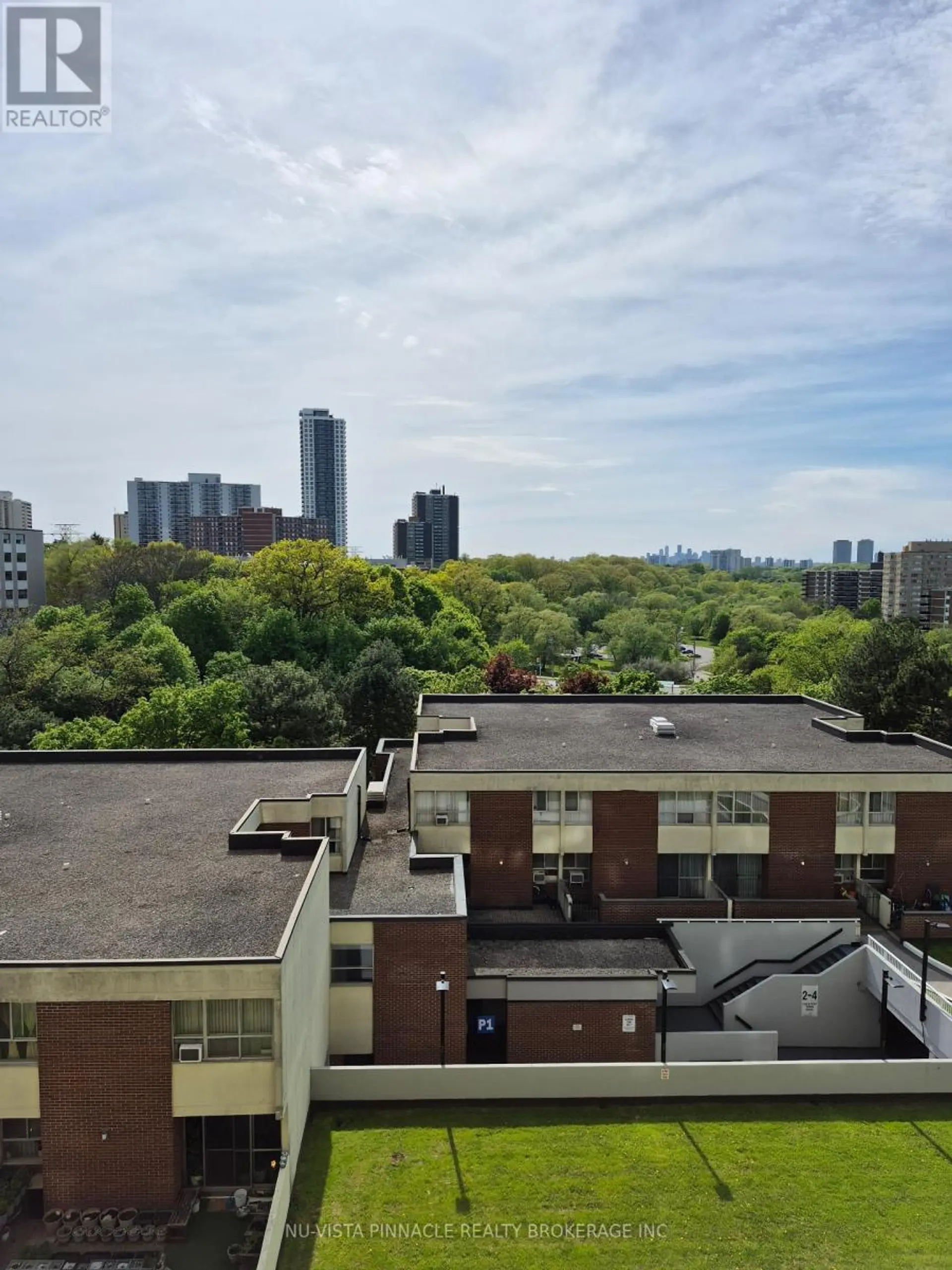 #612 1 MASSEY SQUARE - Image 15