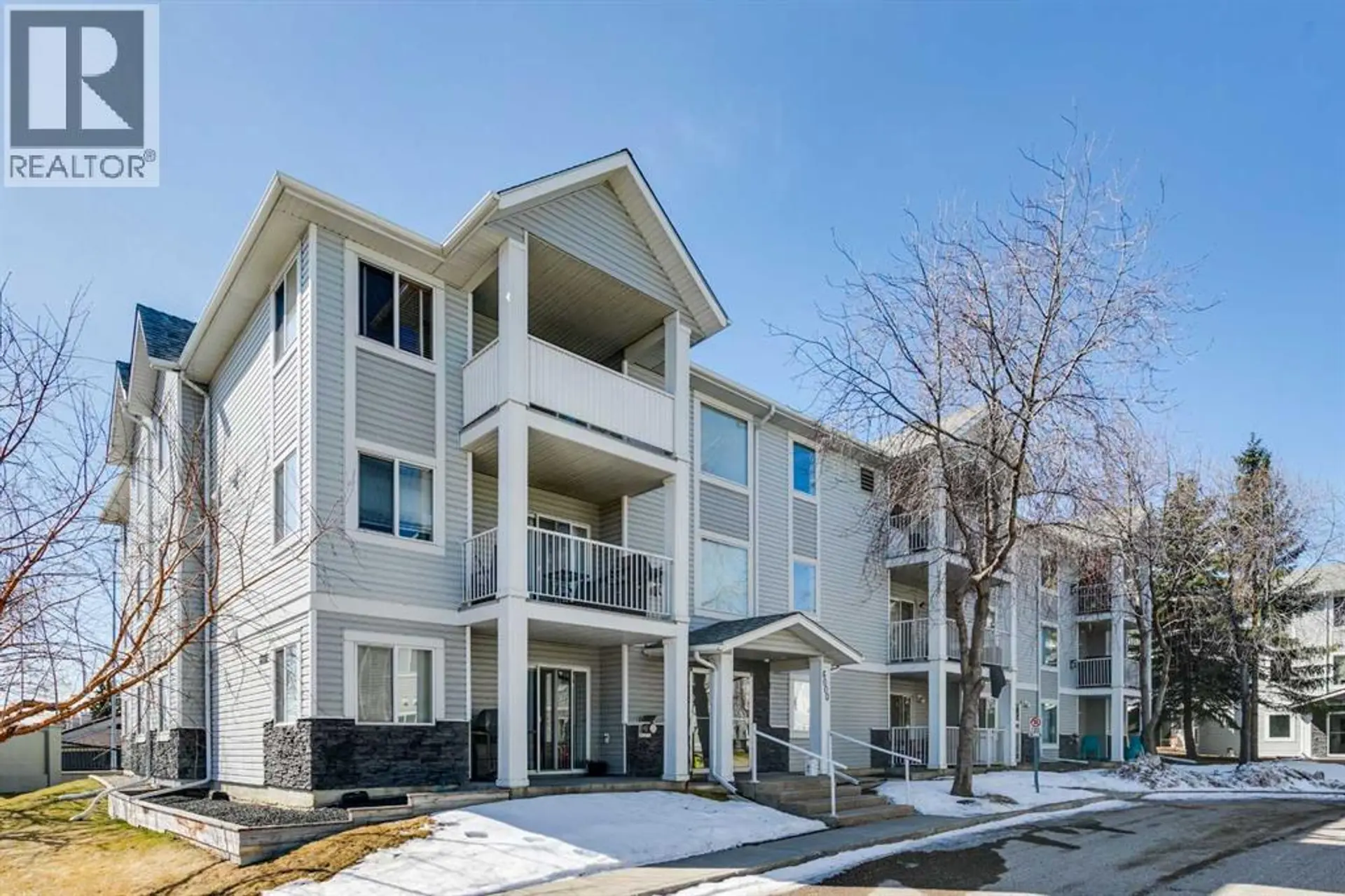 #102 6102 Valleyview Park SE - Image 2