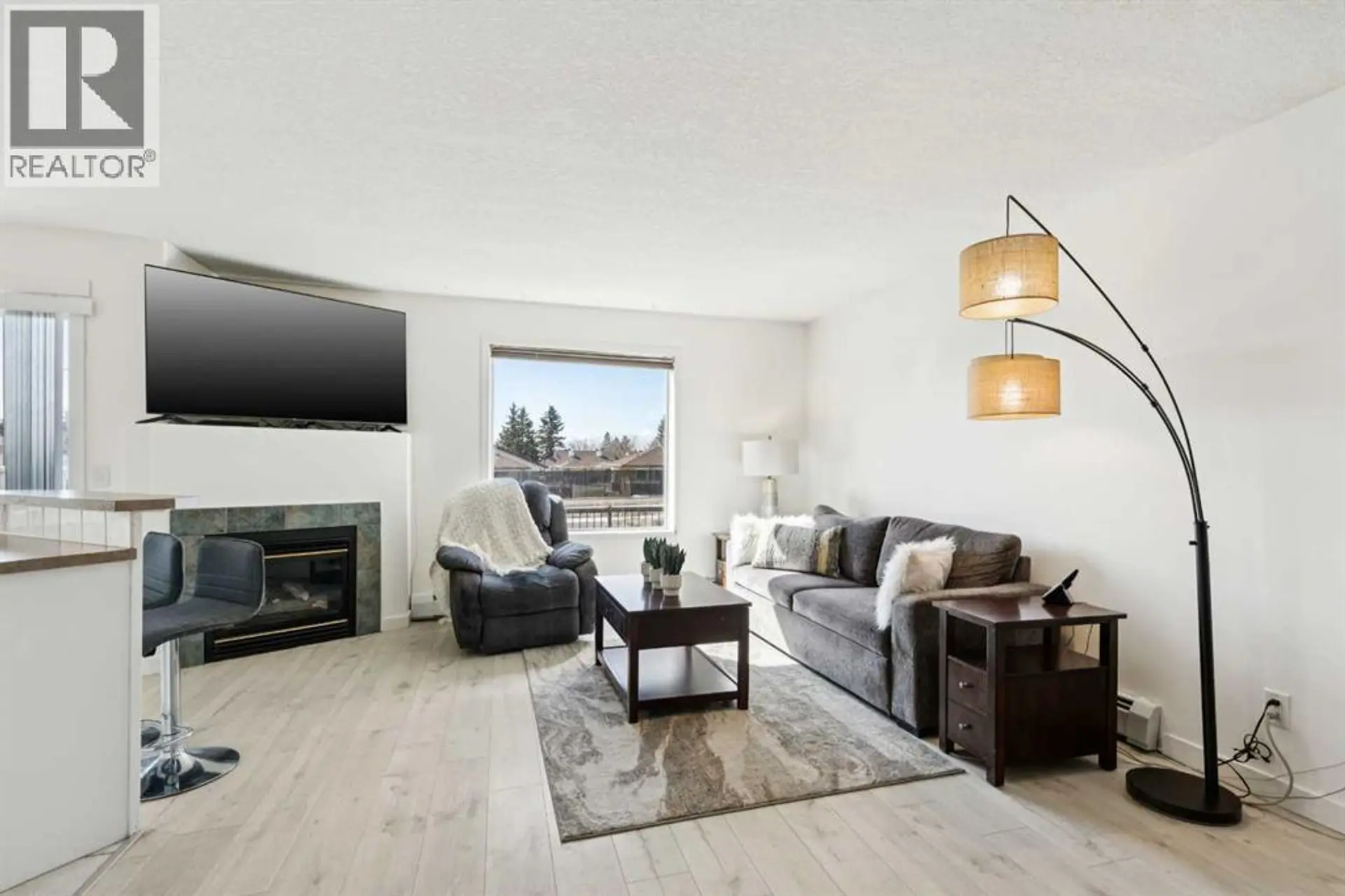 #102 6102 Valleyview Park SE - Image 6