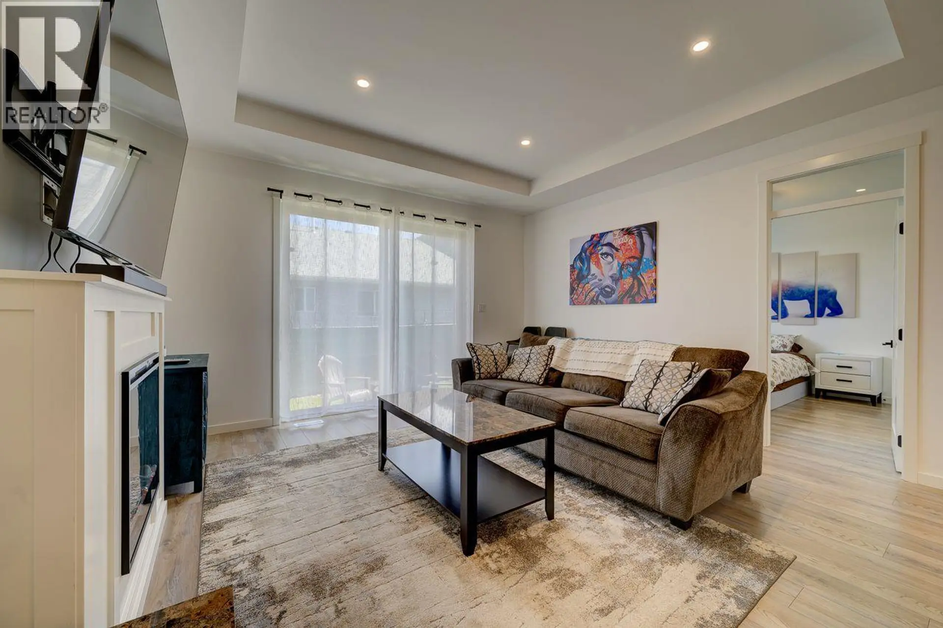#2 220 Shepherd Road - Image 9