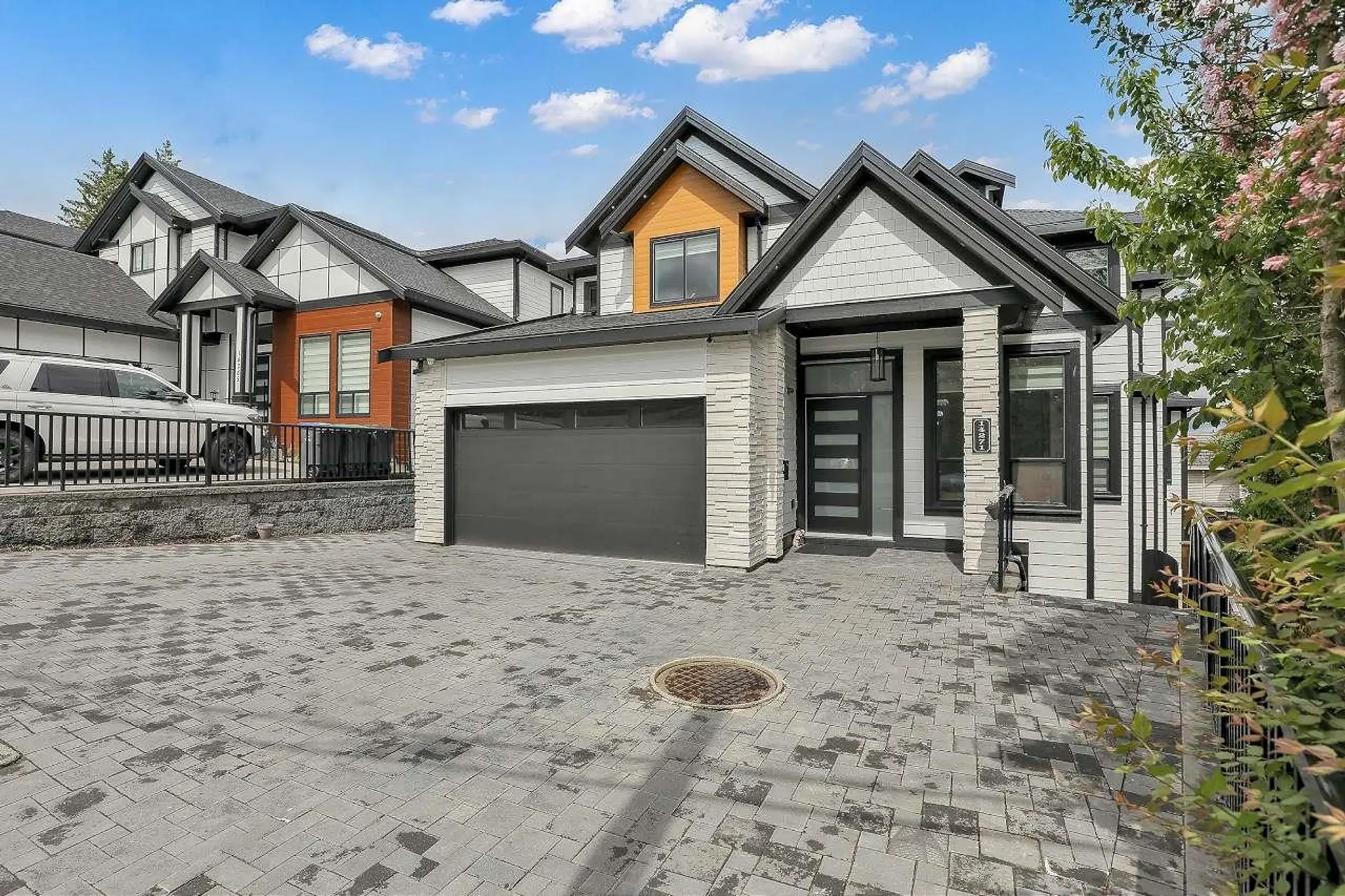 Property at 14271 Grosvenor Road, Surrey, BC