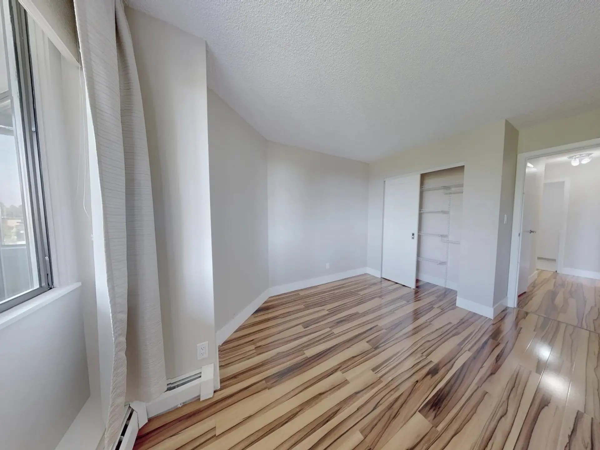 #405 1442 Foster Street - Image 13