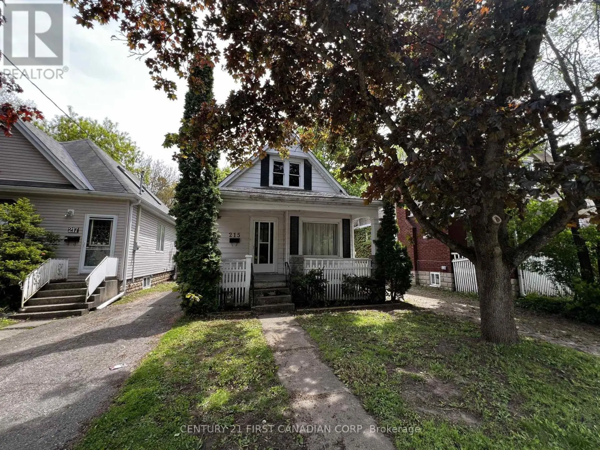 215 BERNARD AVENUE - Image 3