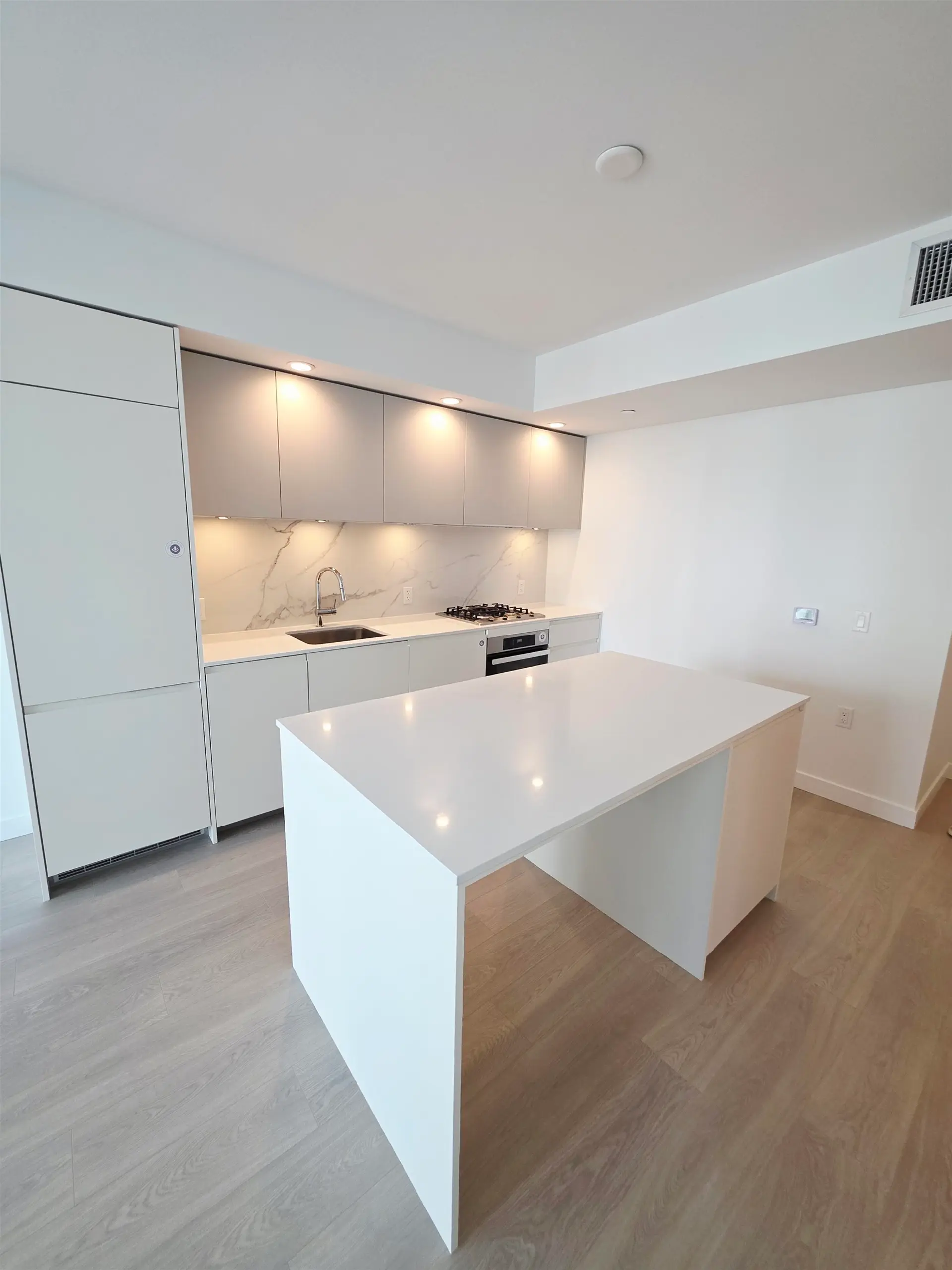 #908 6537 Telford Avenue - Image 13