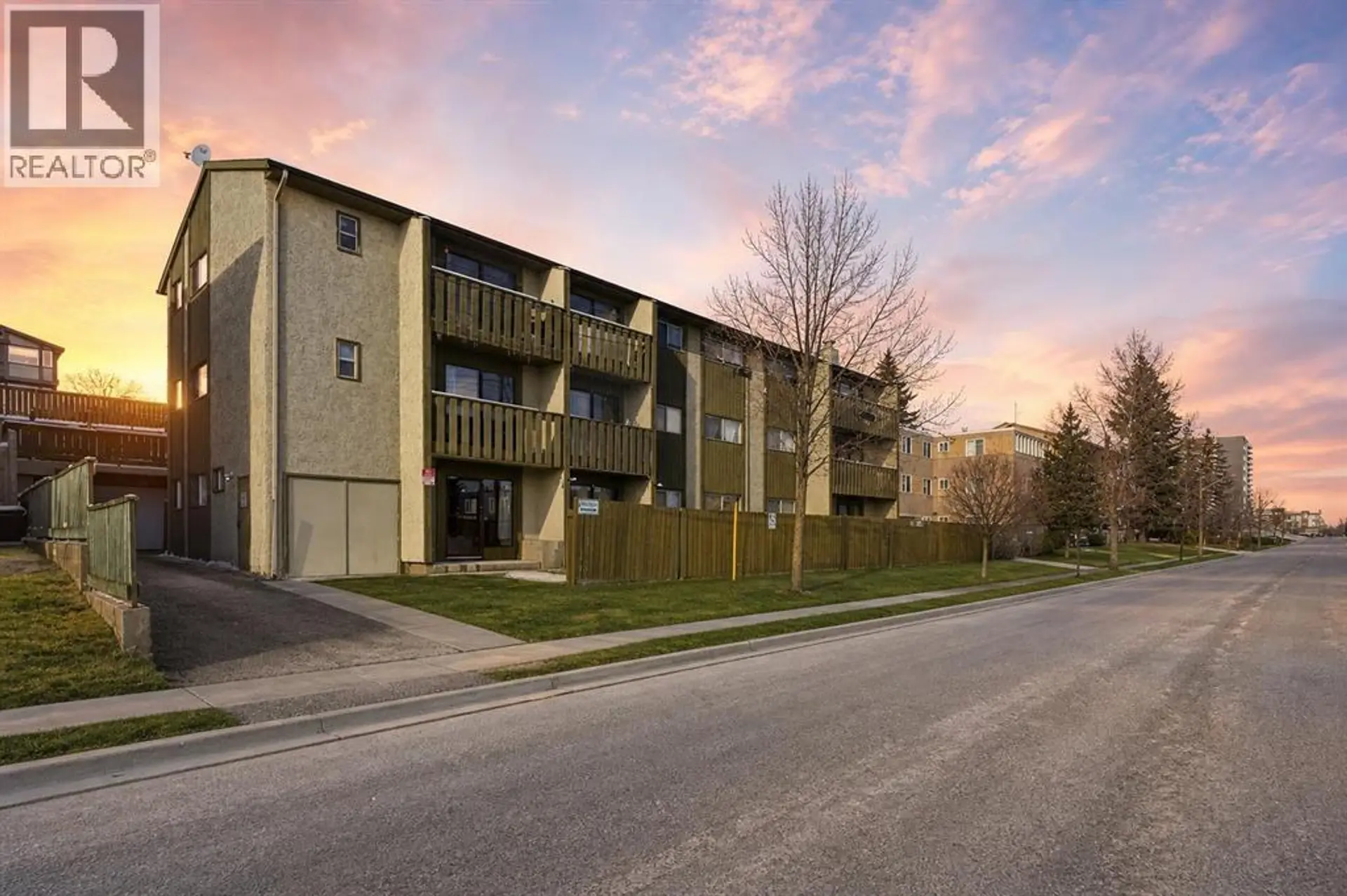 #10 3911 1 Street NE - Image 1
