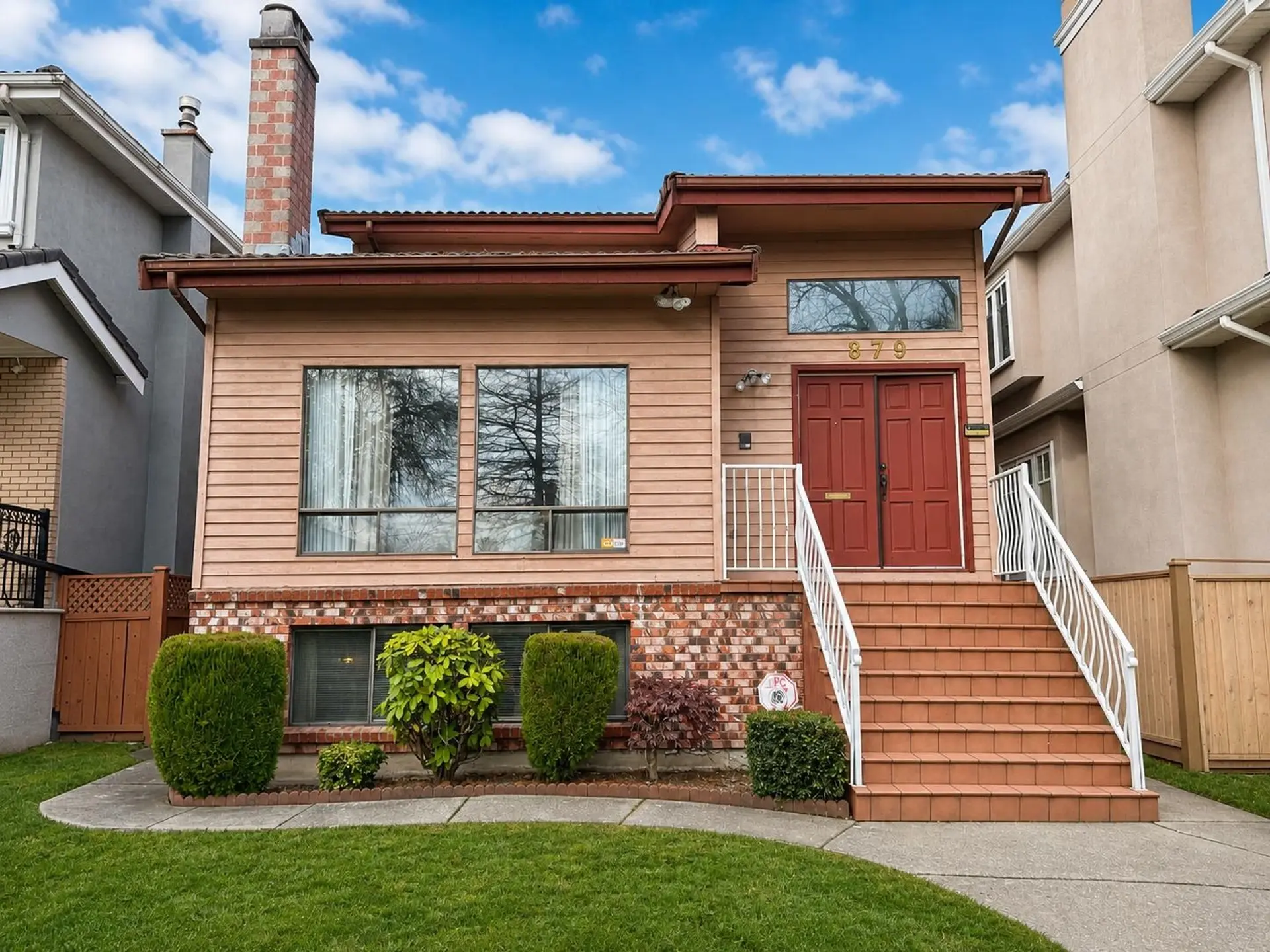 Property at 879 W 62nd Avenue, Vancouver, BC