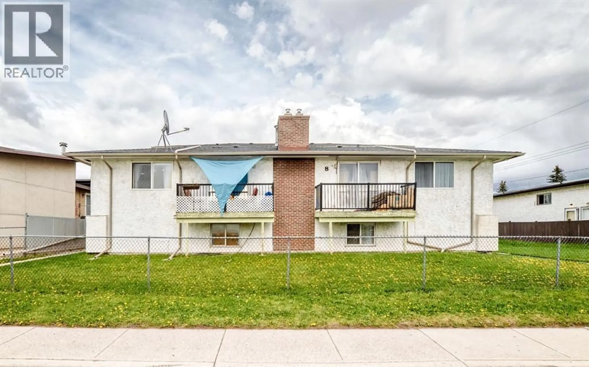 Property at 1-6, 8 Huntley Close NE, Calgary, AB