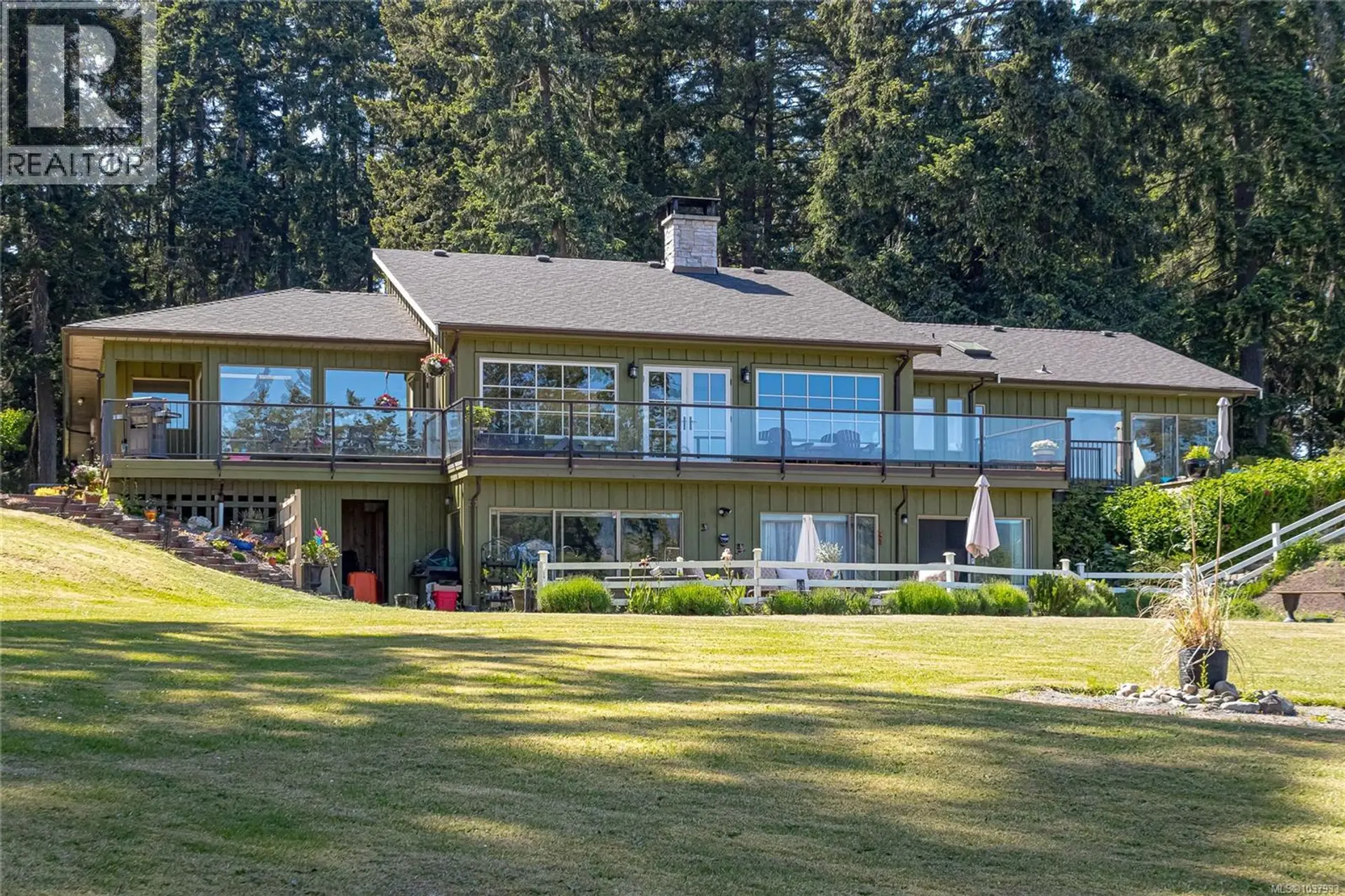 Property at 956 Cherry Point Rd, Cowichan Bay, BC