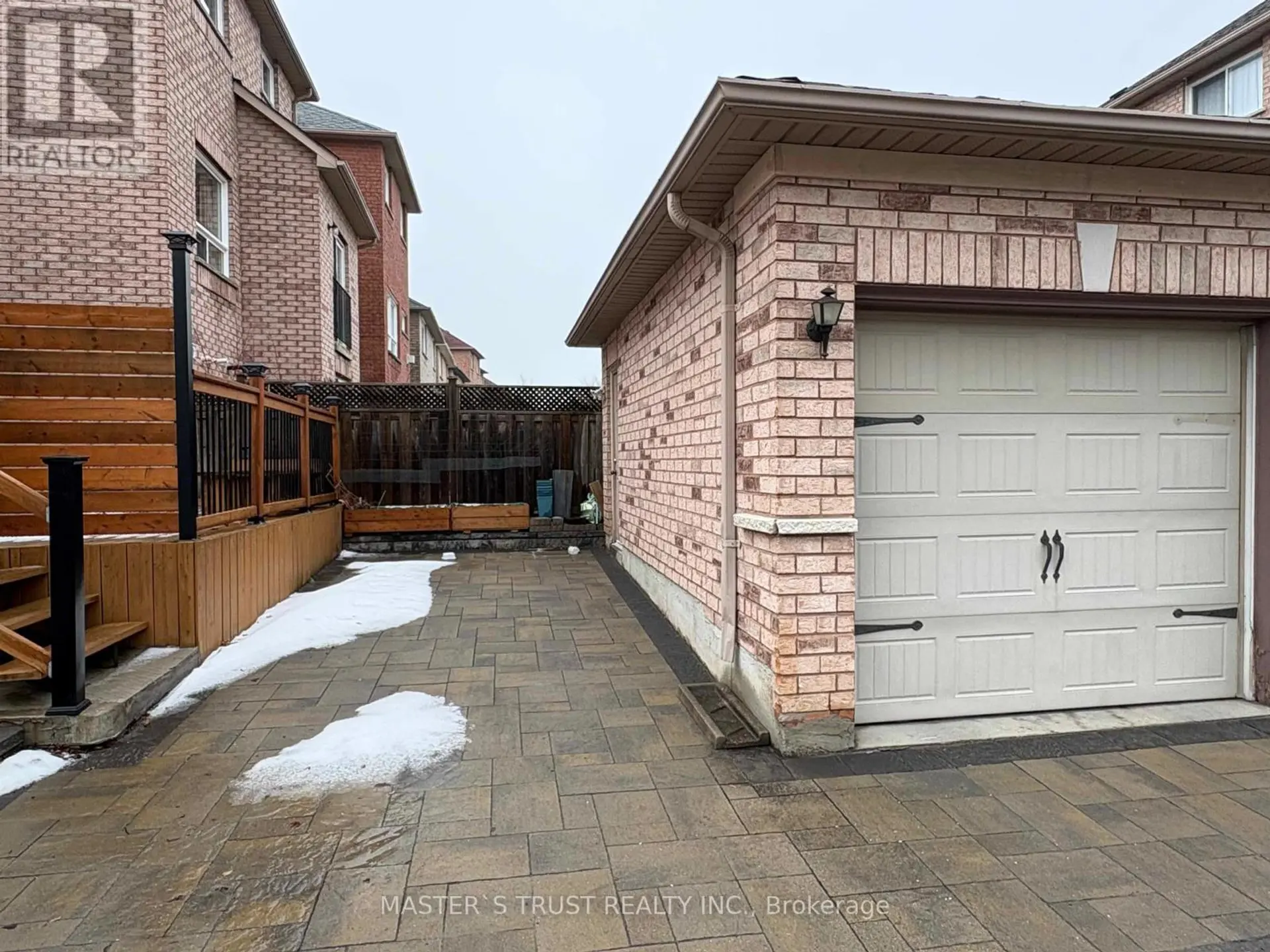55 RUSSELL HILL ROAD - Image 17