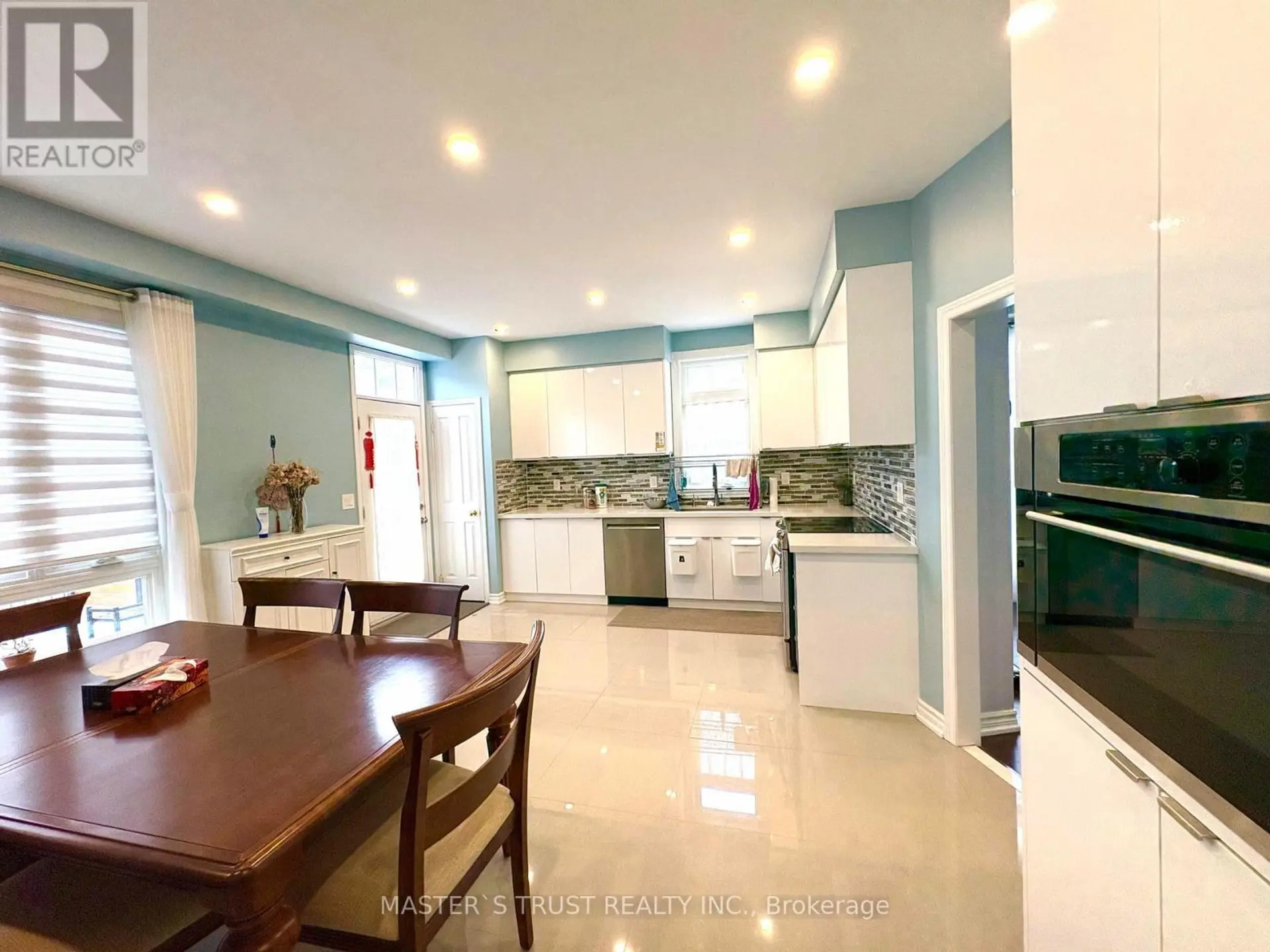 55 RUSSELL HILL ROAD - Image 5