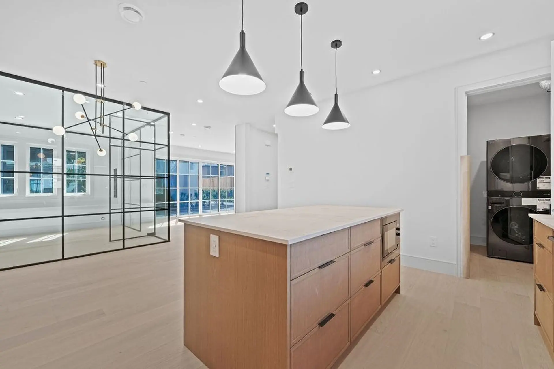 6855 Cypress Street - Image 4