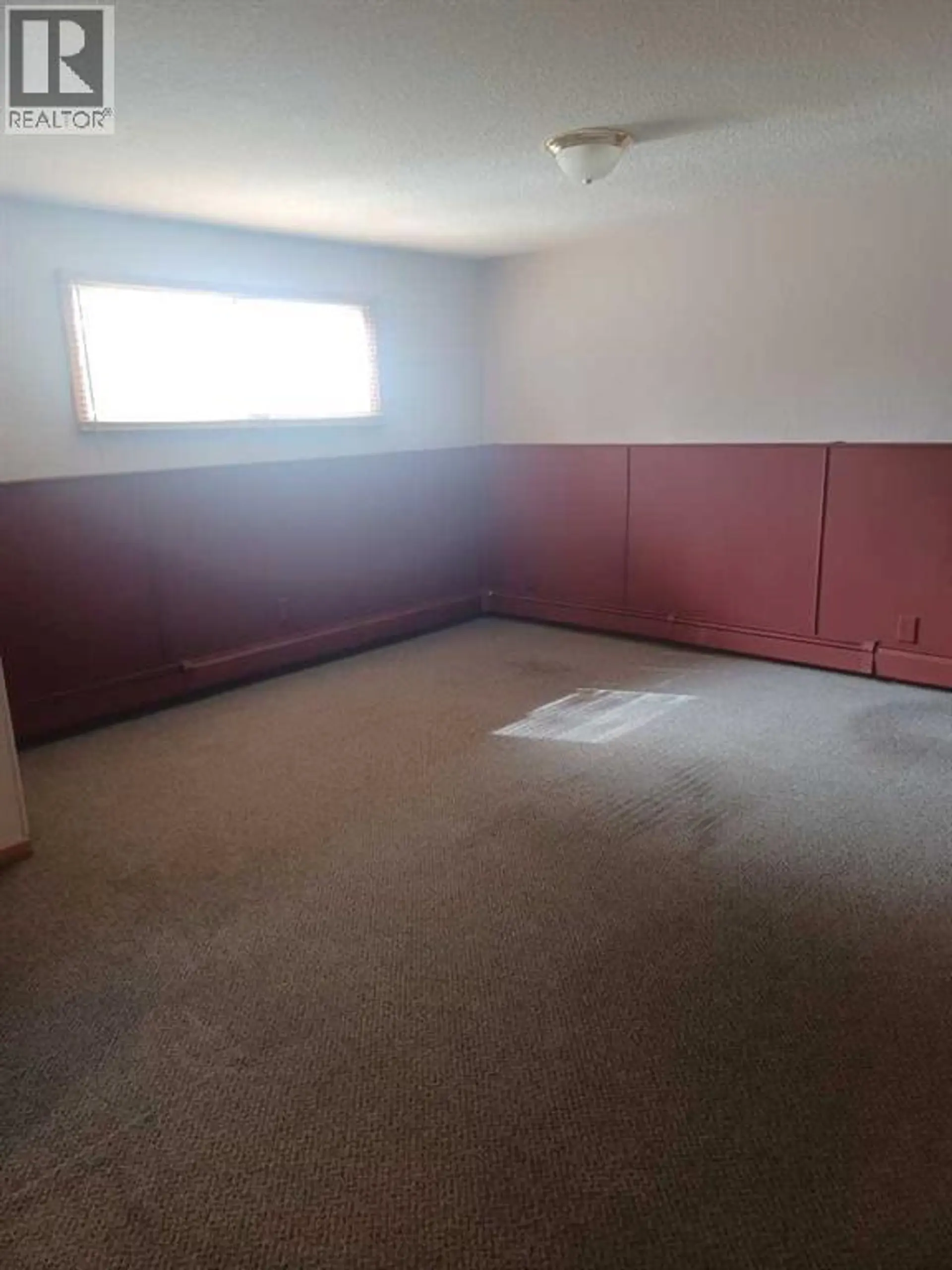 33 Forest Drive - Image 4