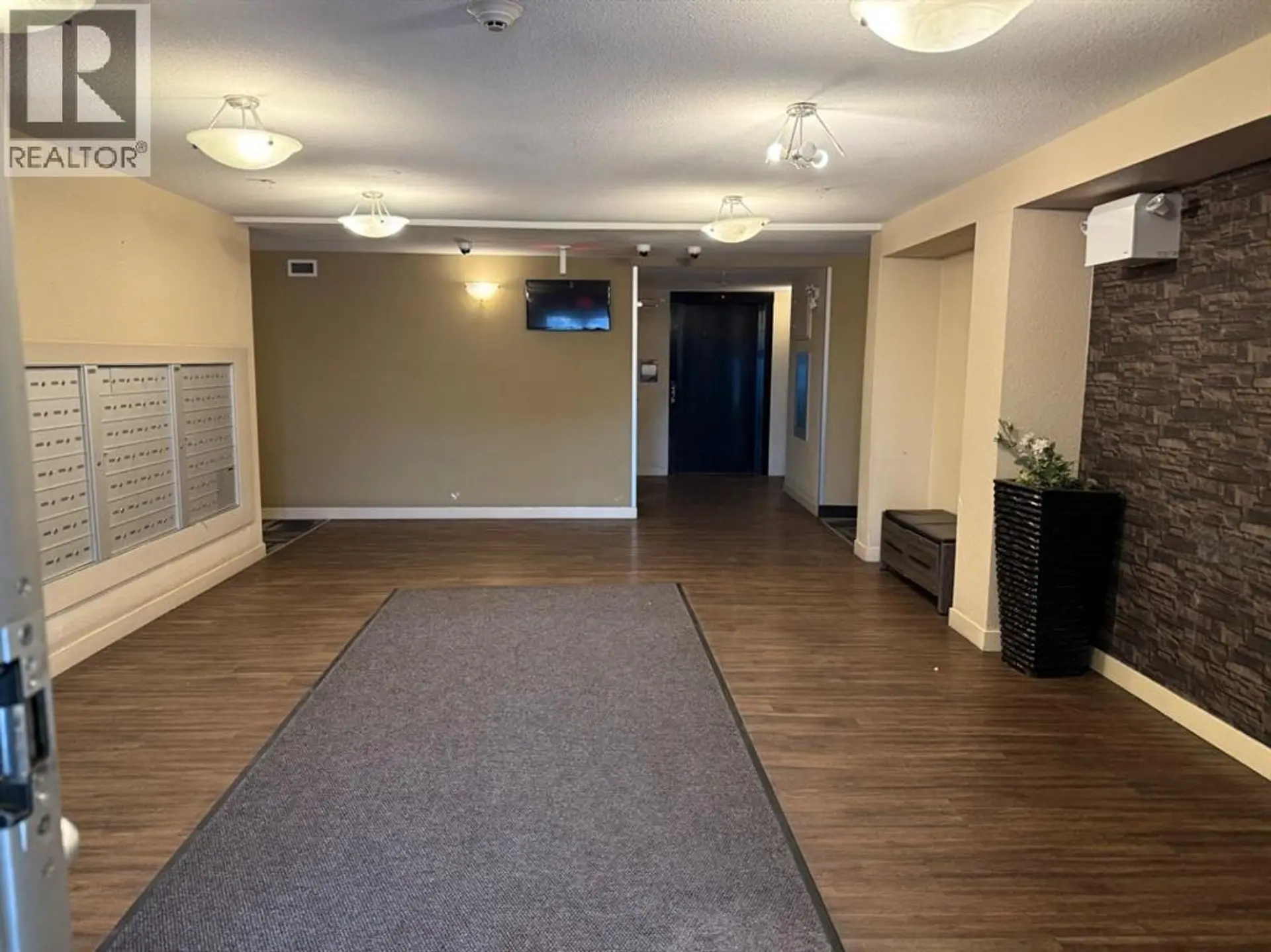#202 7210 80 Avenue NE - Image 2