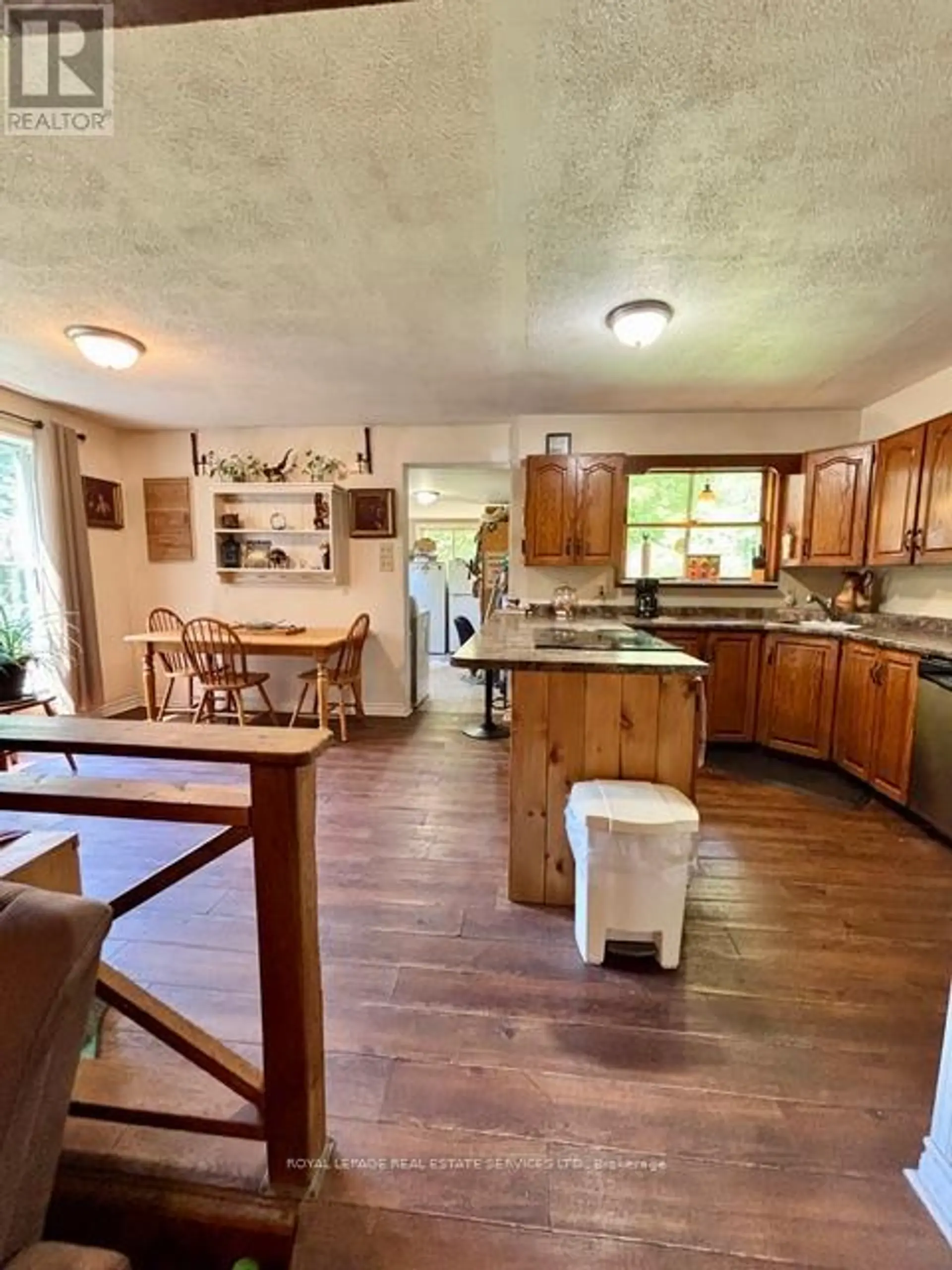 1116 MOON RIVER ROAD - Image 11