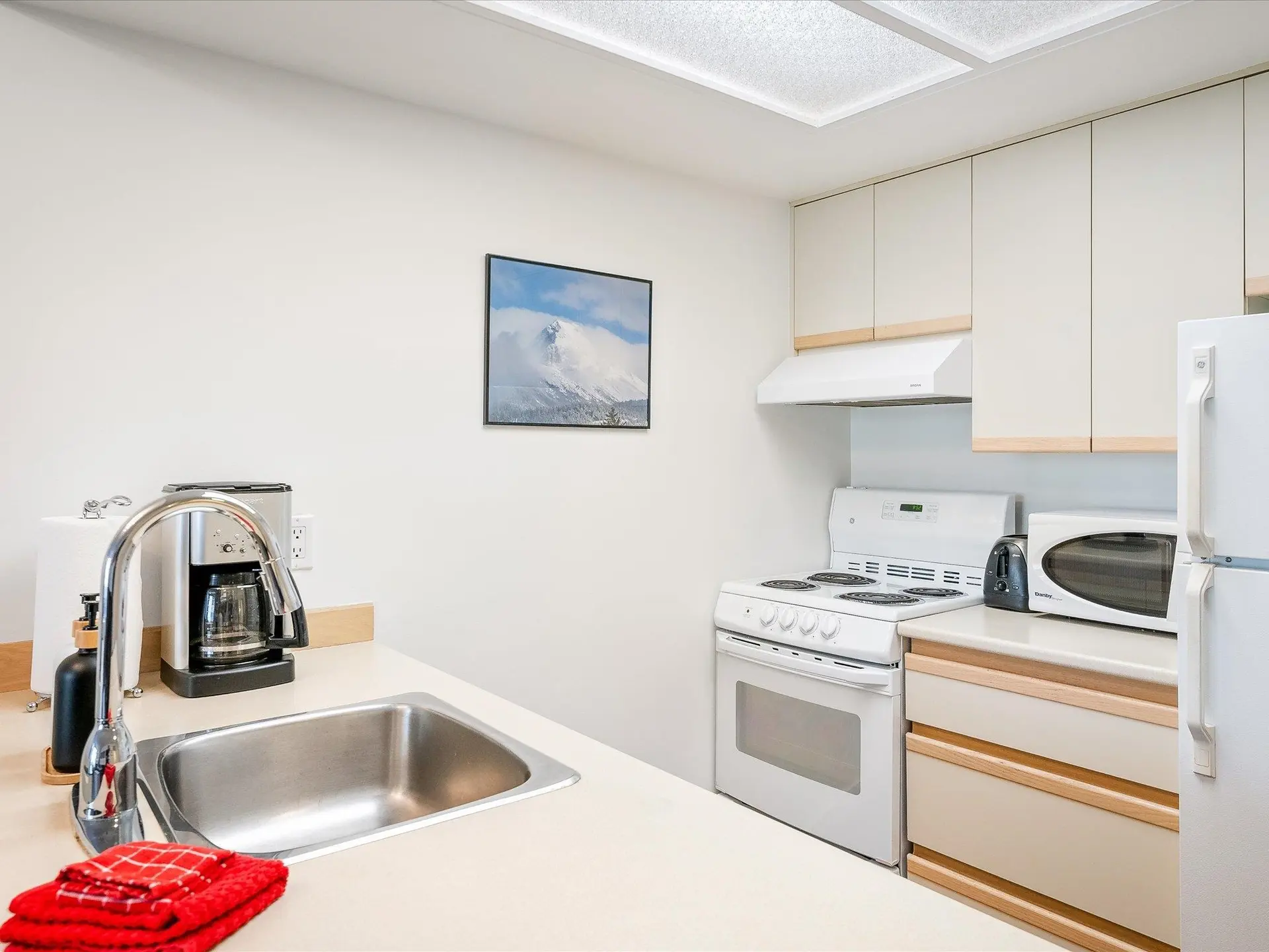#220 4809 Spearhead Drive - Image 7